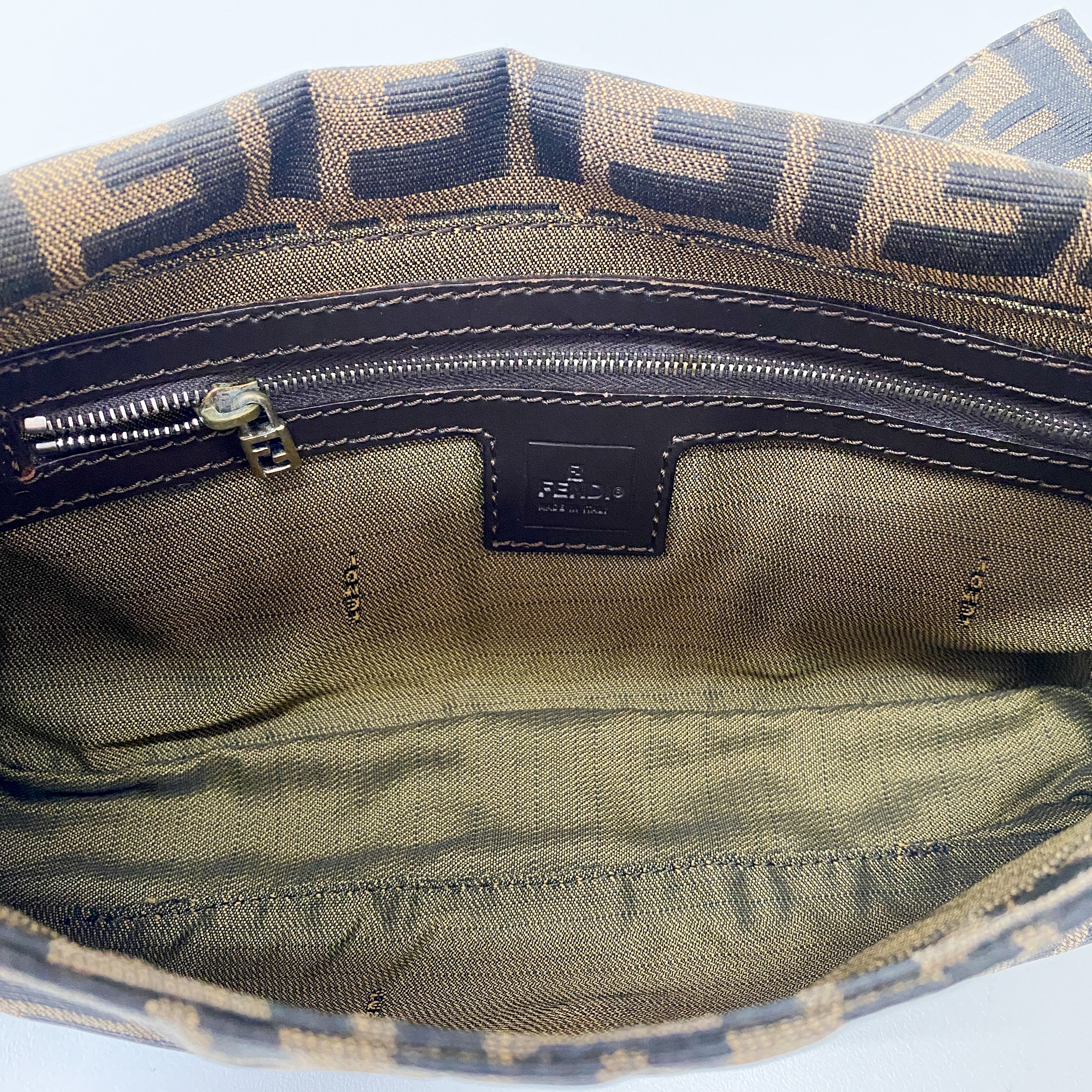 Zucca Brown Coated Canvas Shoulder Bag