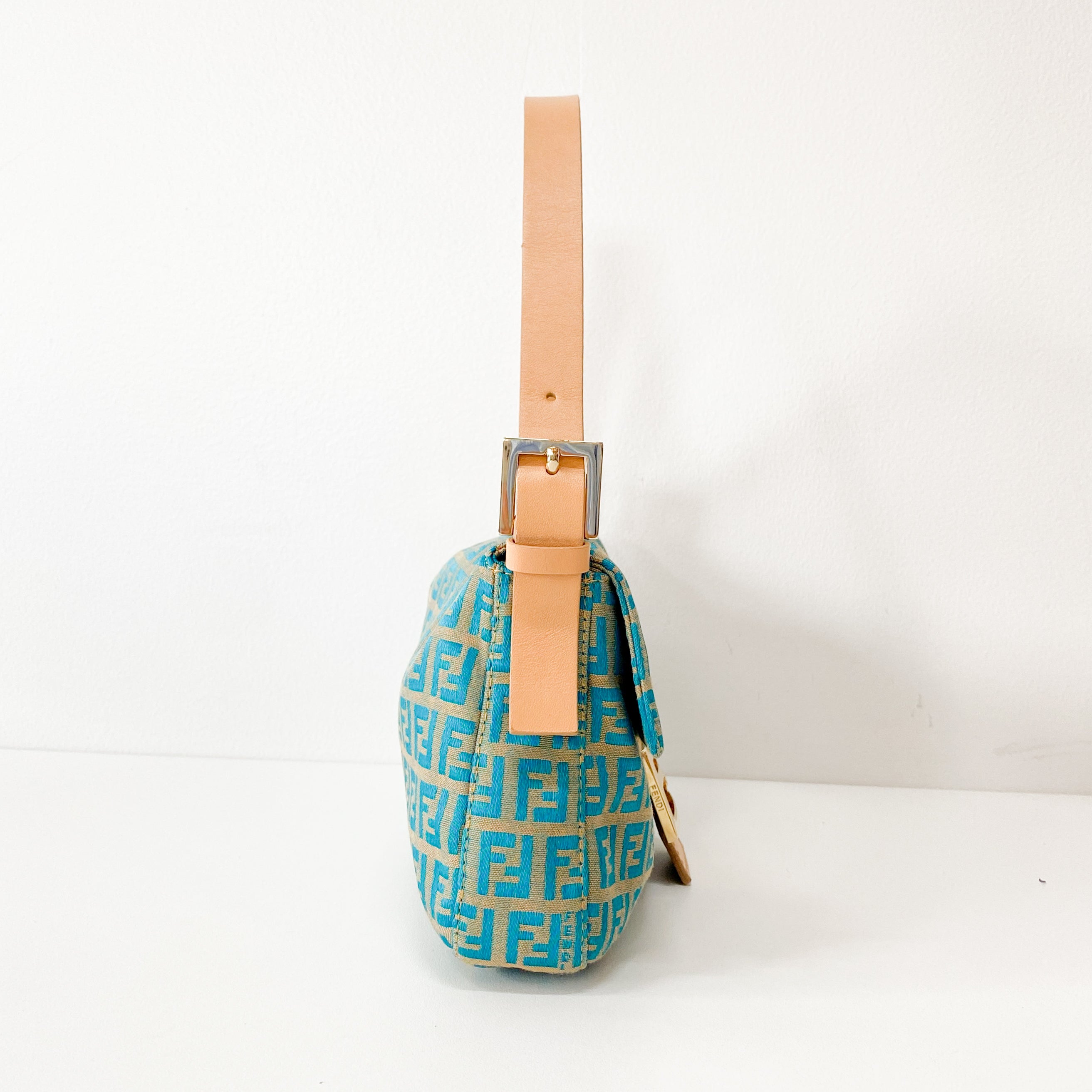 Emerald Zucchino Baguette