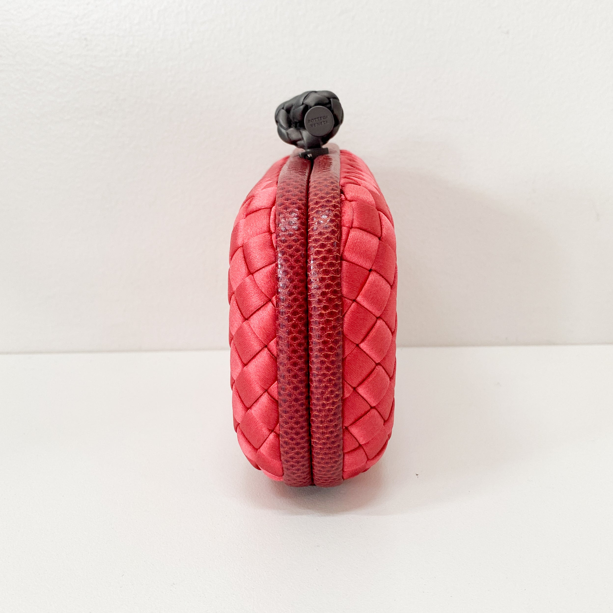 Red Intrecciato Knot Clutch
