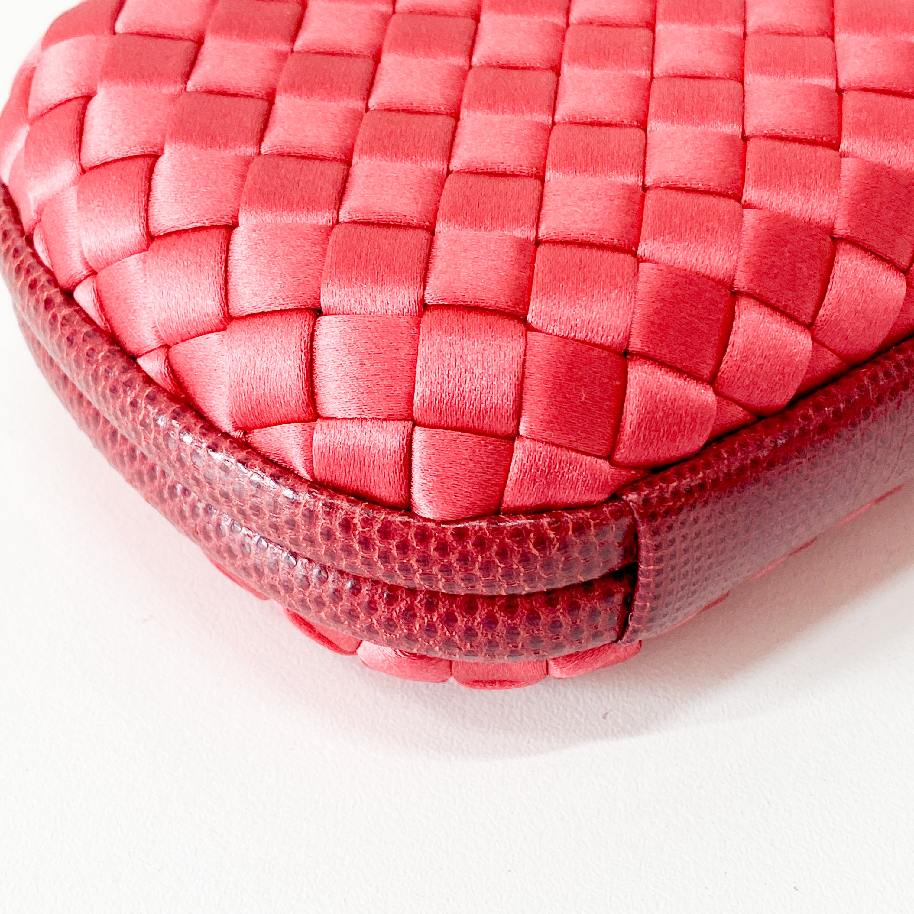 Red Intrecciato Knot Clutch