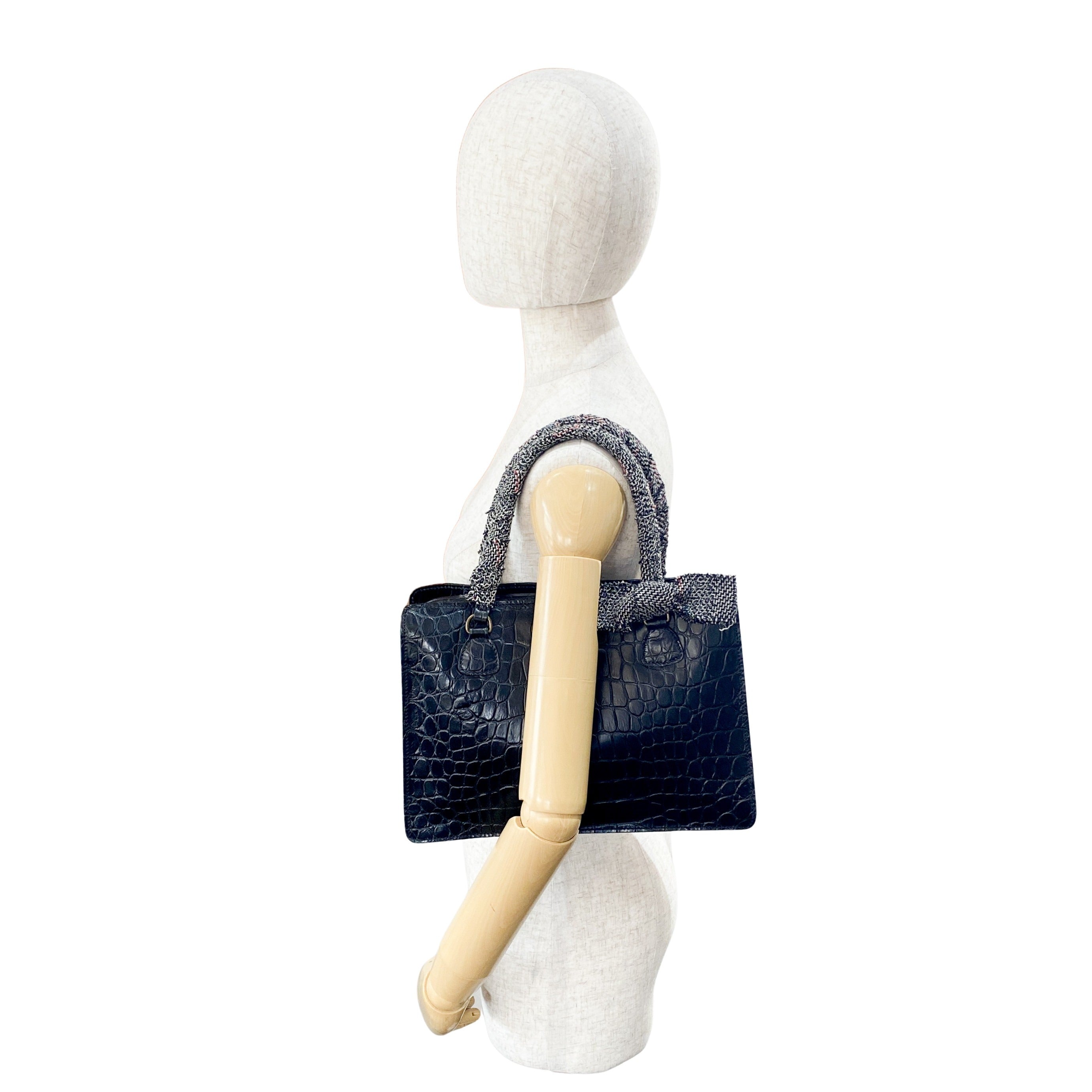 バッグ MIU MIU ARCHIVE LEATHER FLAP HAND BAG MIU MIU ARCHIVE LEATHER FLAP HAND BAG