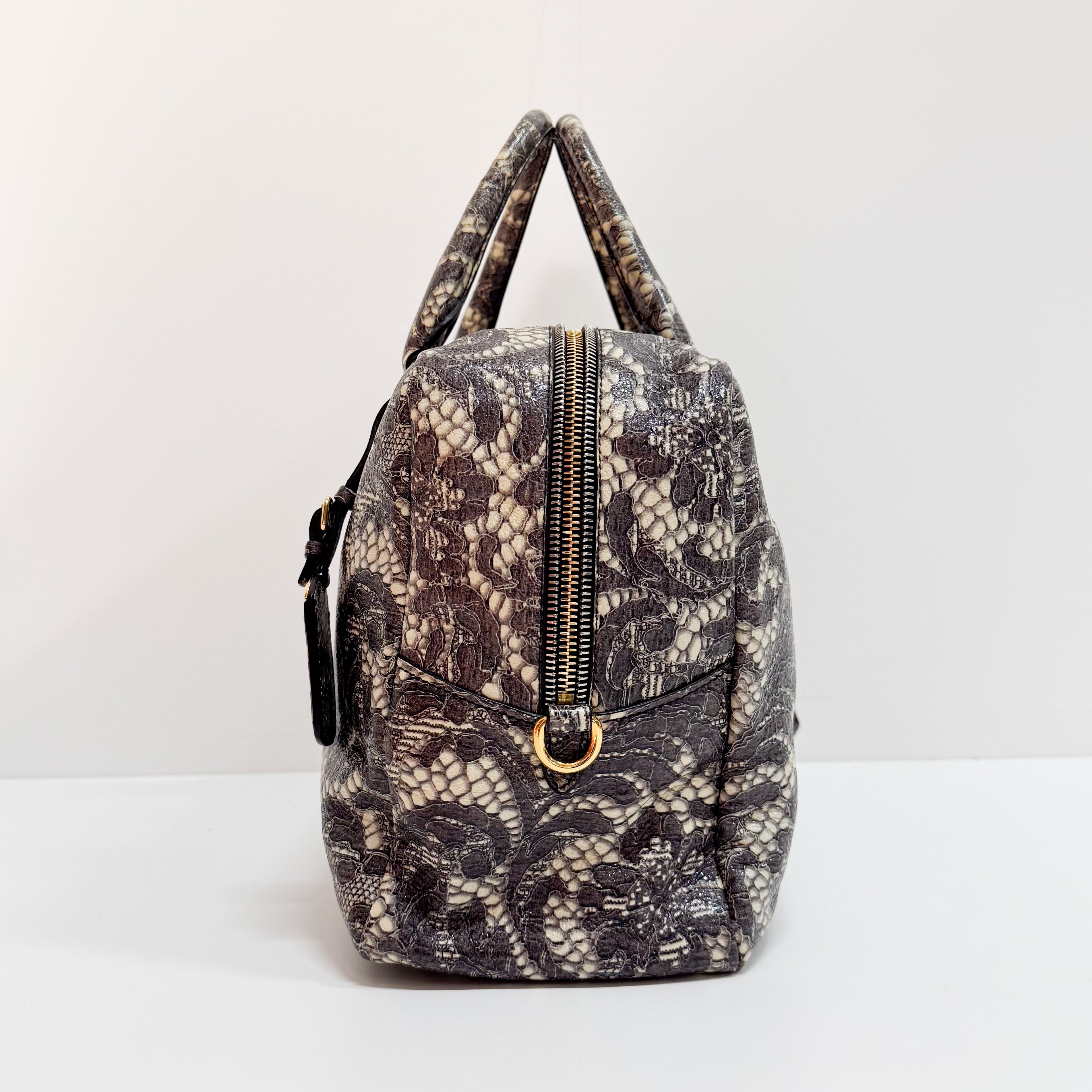 Saffiano Bauletto Grey Lace Leather Unspecified Hand Bag