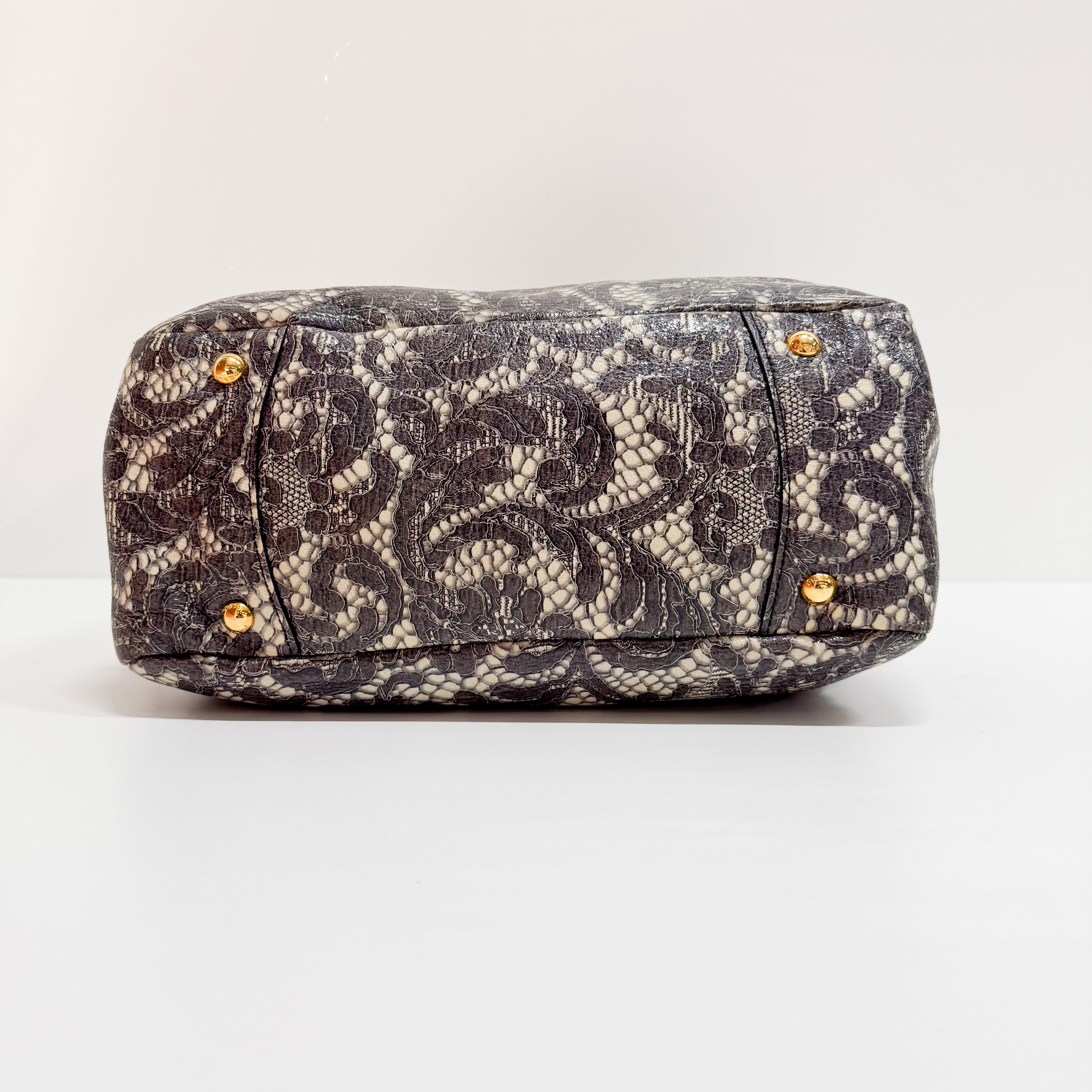 Saffiano Bauletto Grey Lace Leather Unspecified Hand Bag