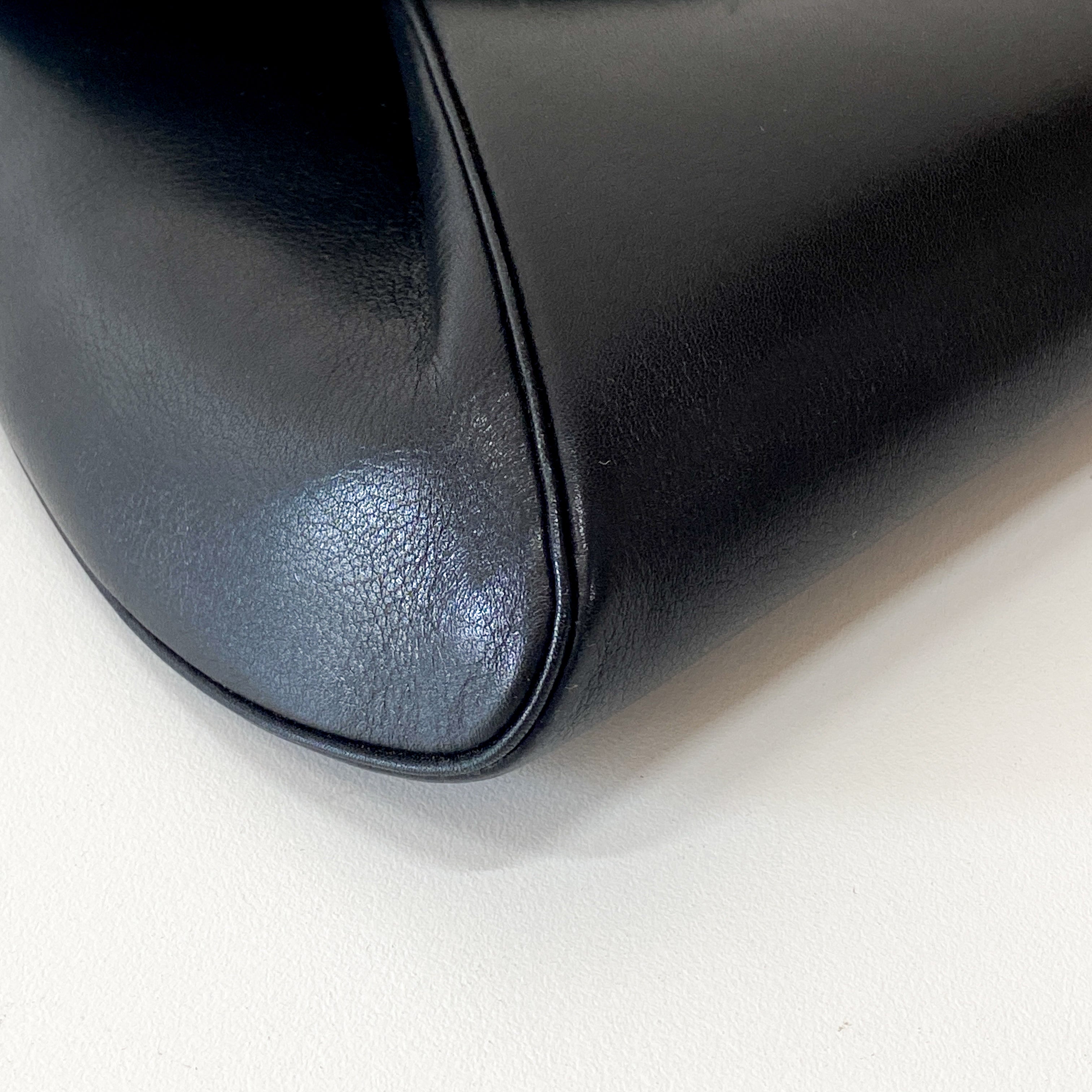 Black Panthere Clutch with Emerald Lining