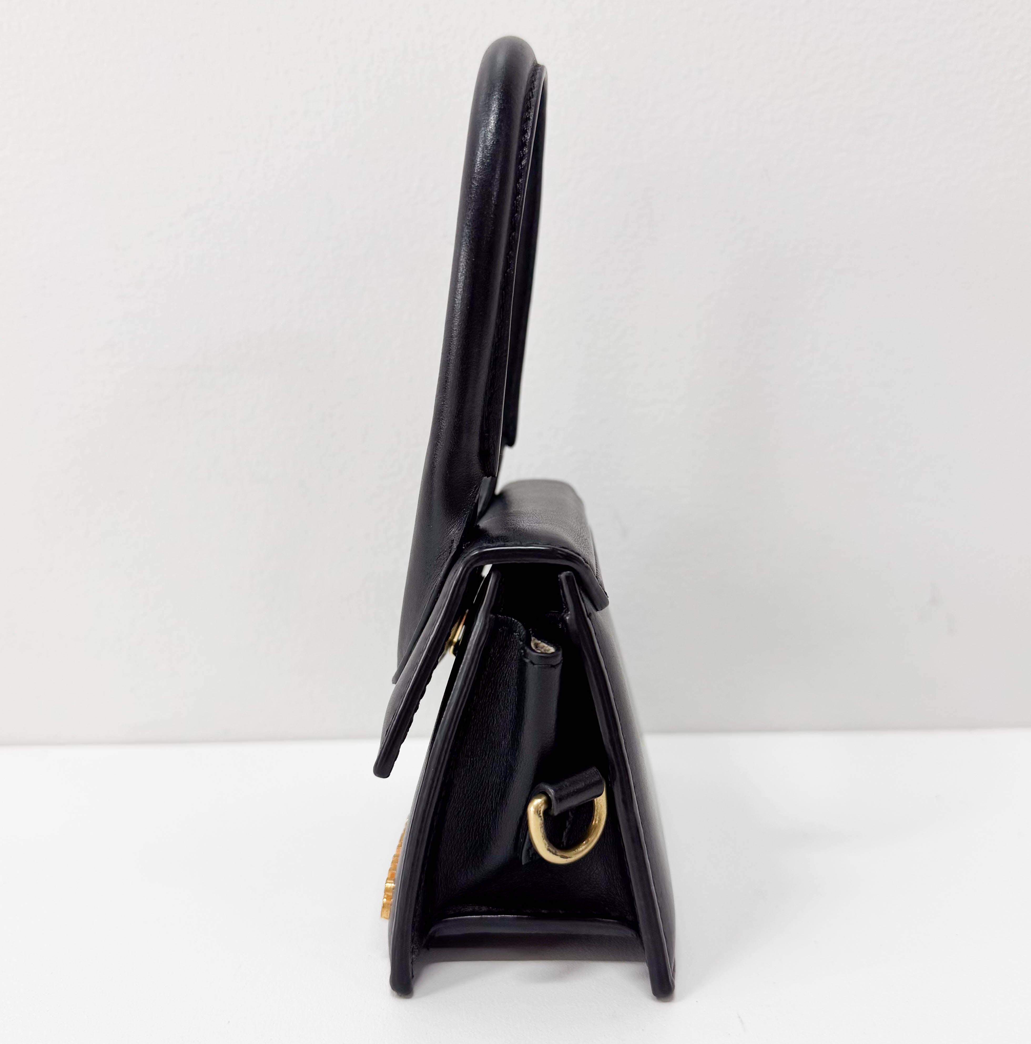 Le Chiquito Moyen Black Leather Mini Shoulder Bag