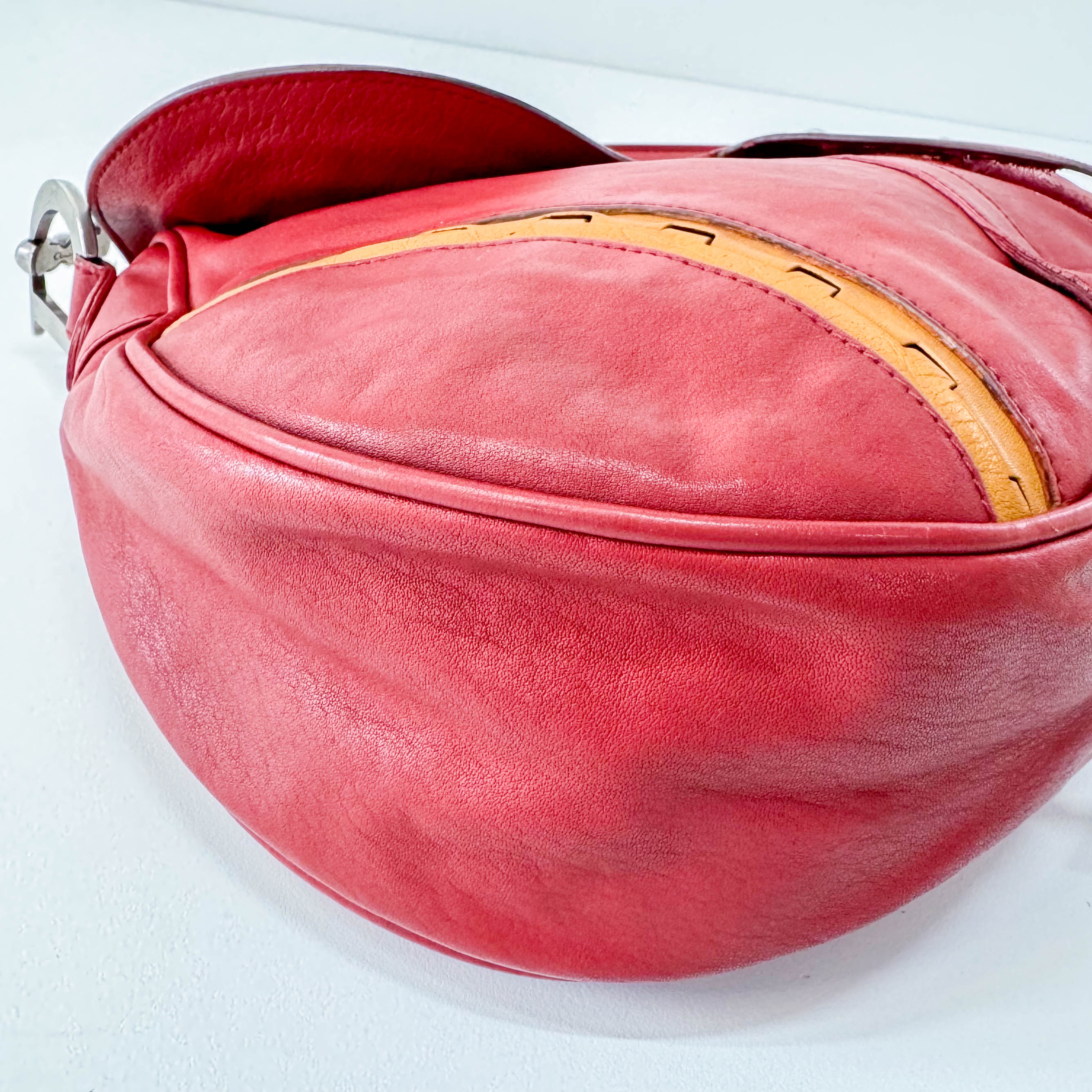 Gaucho Saddle Red Leather Bag