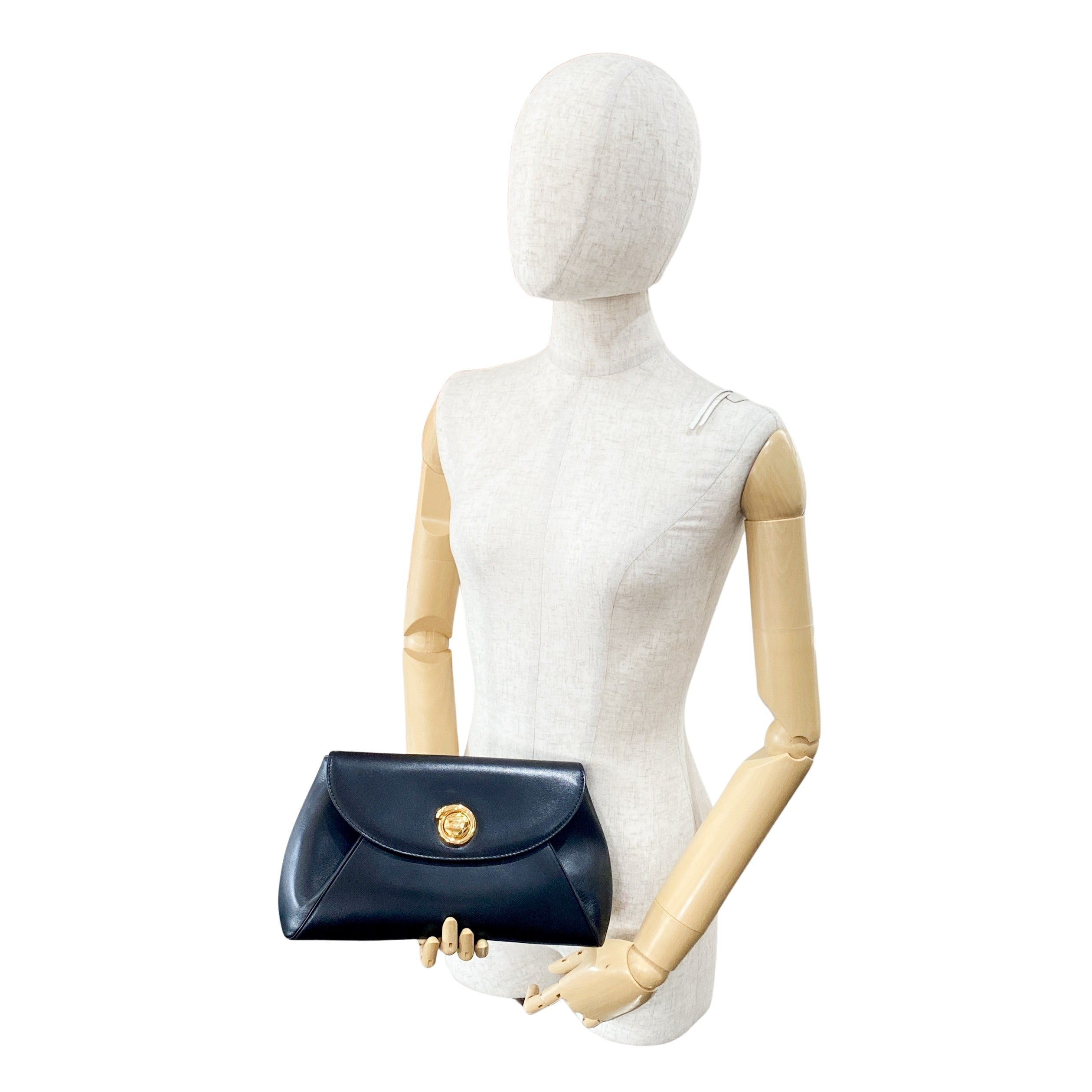 Black Panthere Clutch with Emerald Lining