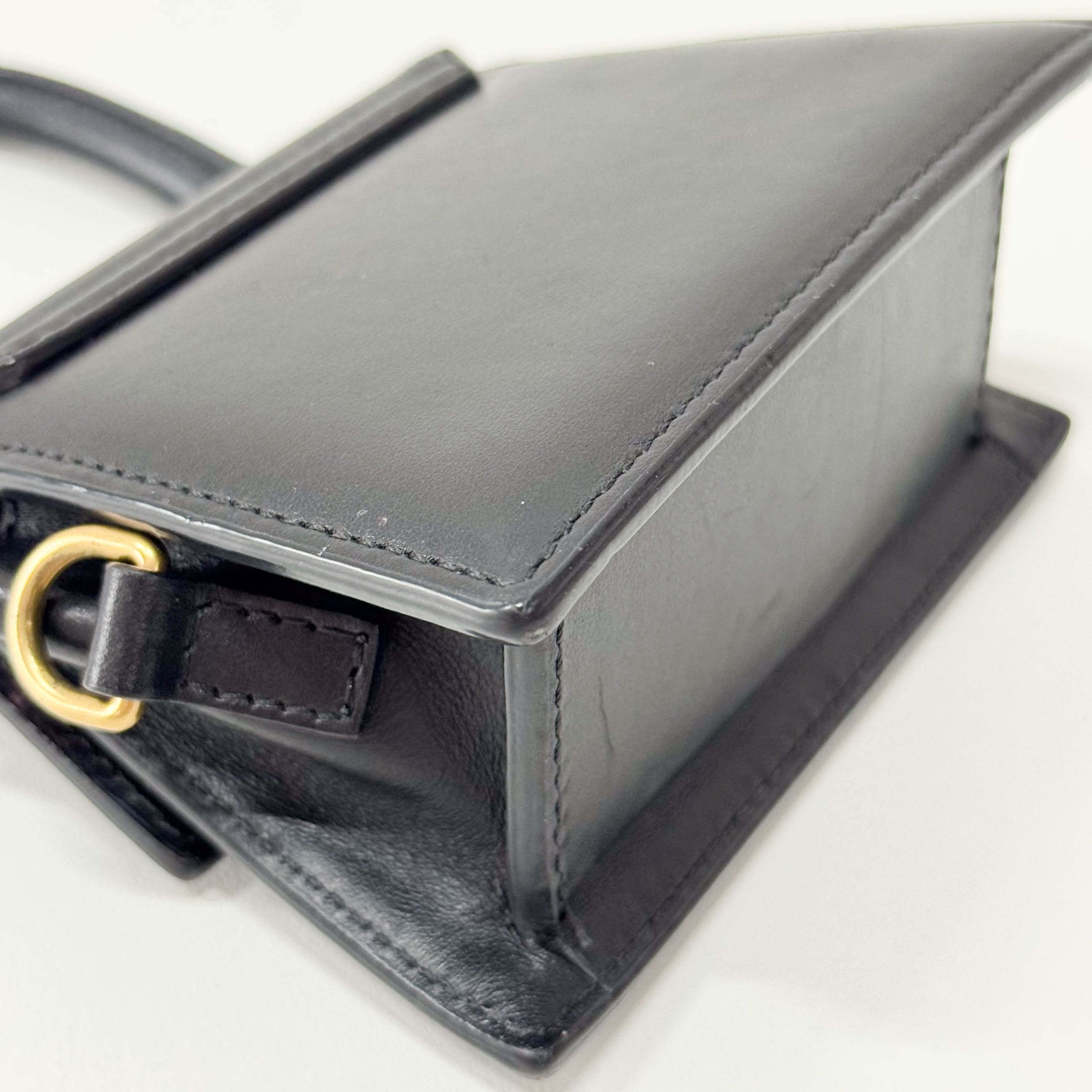 Le Chiquito Moyen Black Leather Mini Shoulder Bag