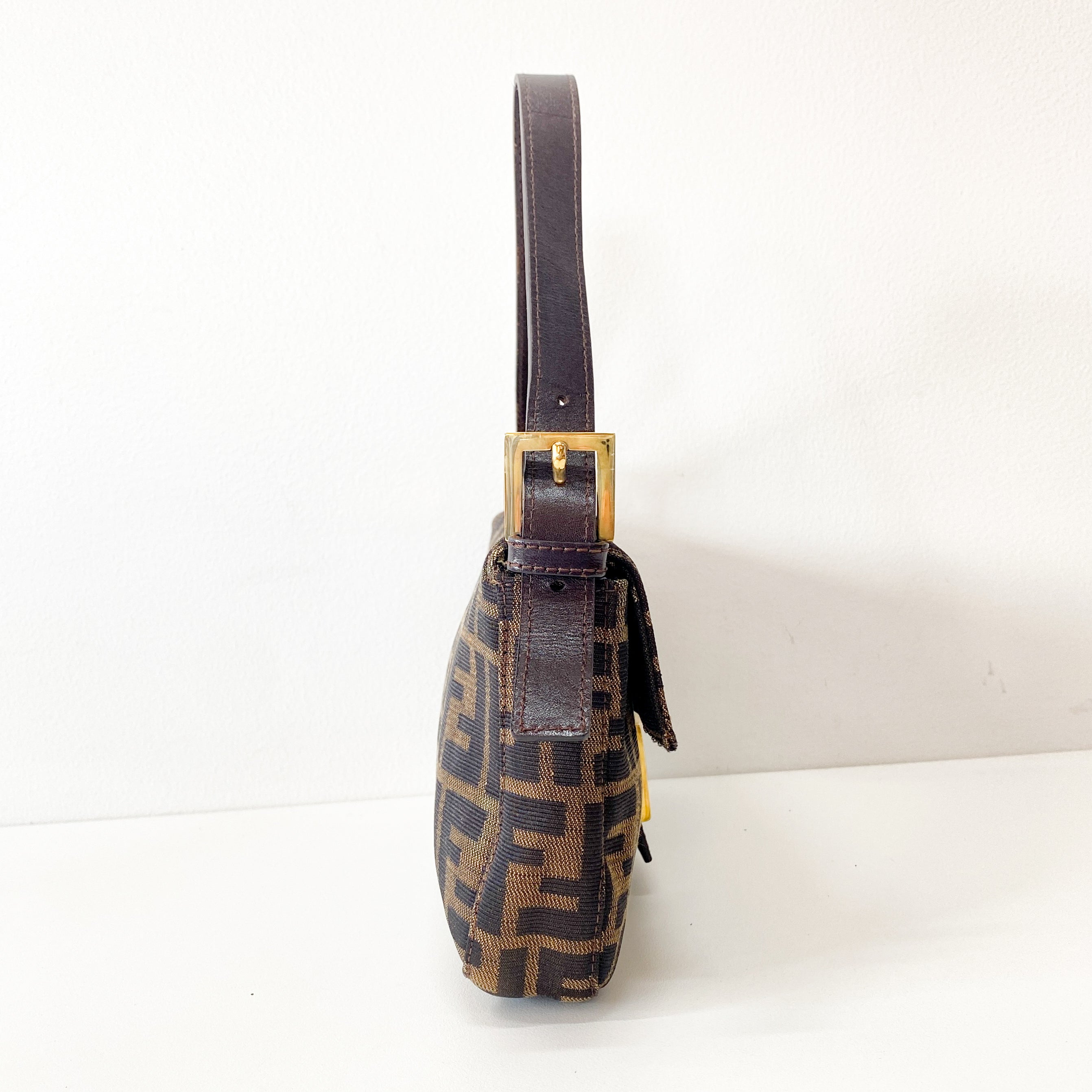 Zucca Brown Coated Canvas Shoulder Bag