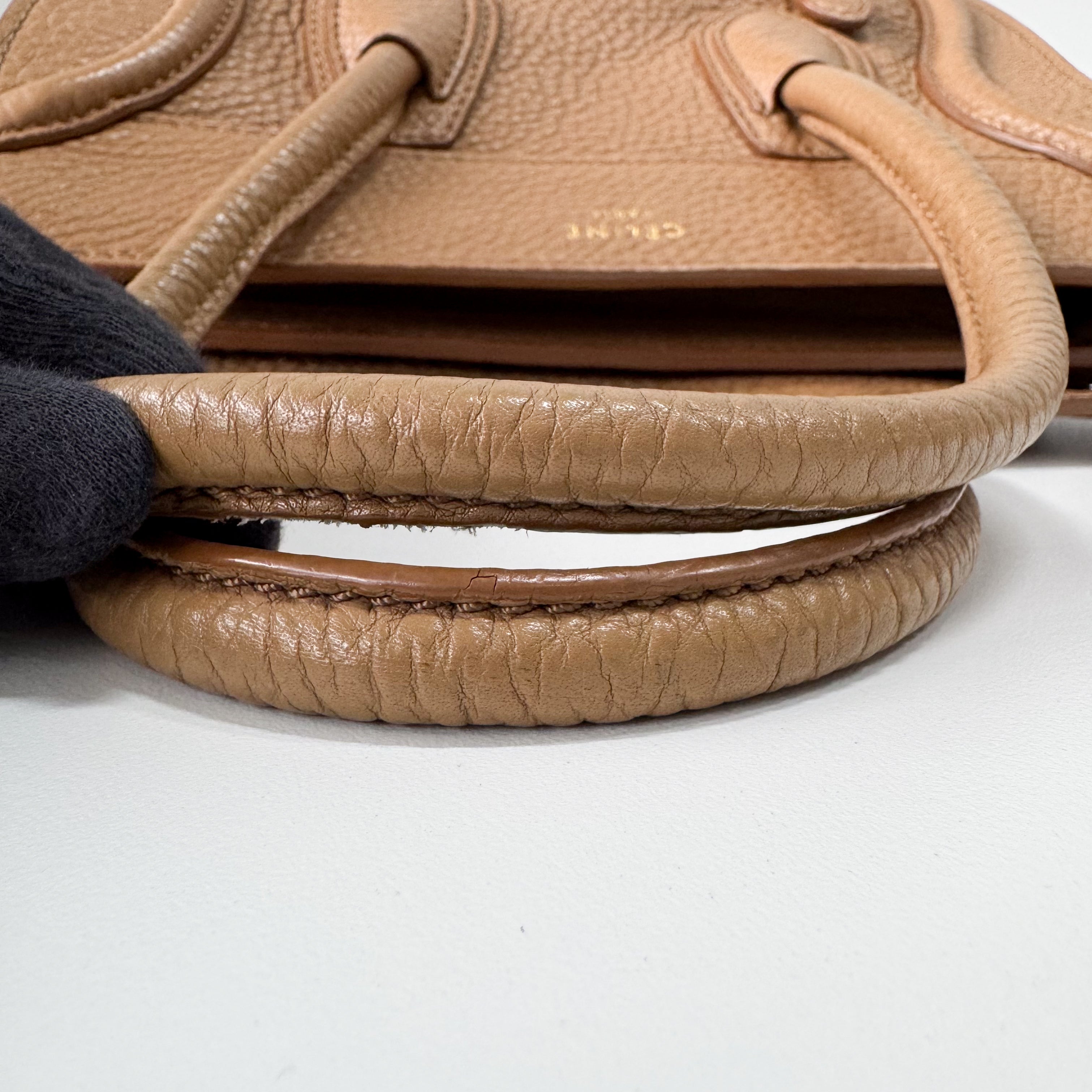 Luggage Micro Beige Leather Handbag