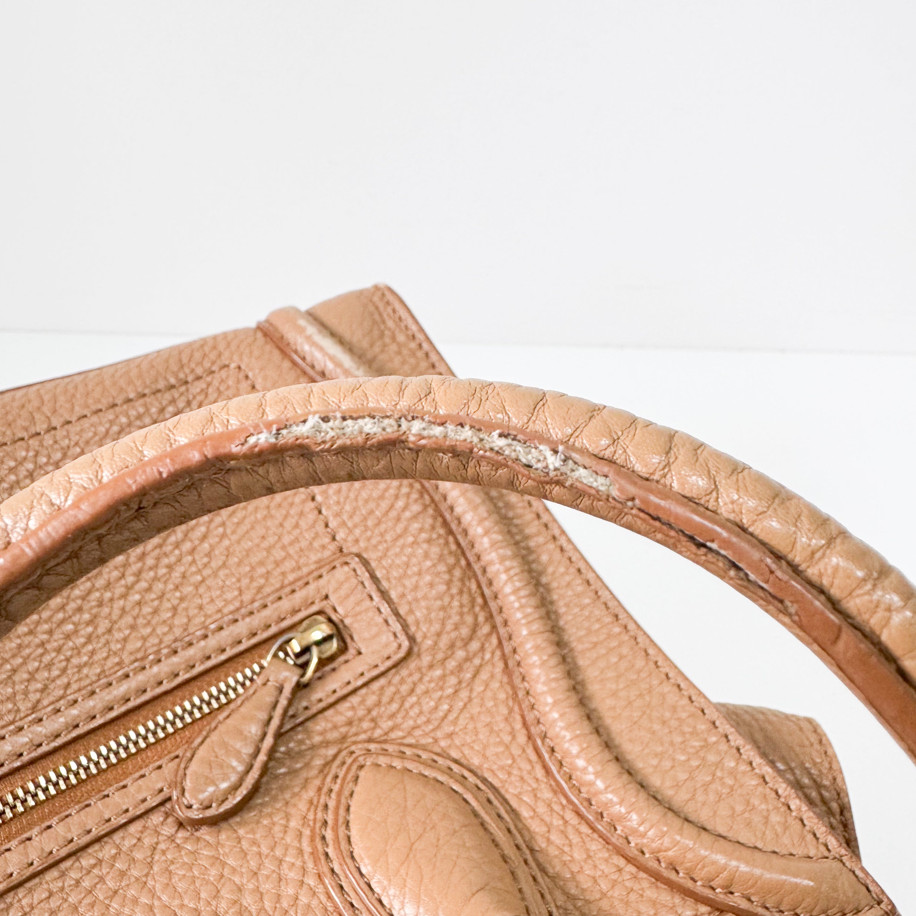 Luggage Micro Beige Leather Handbag