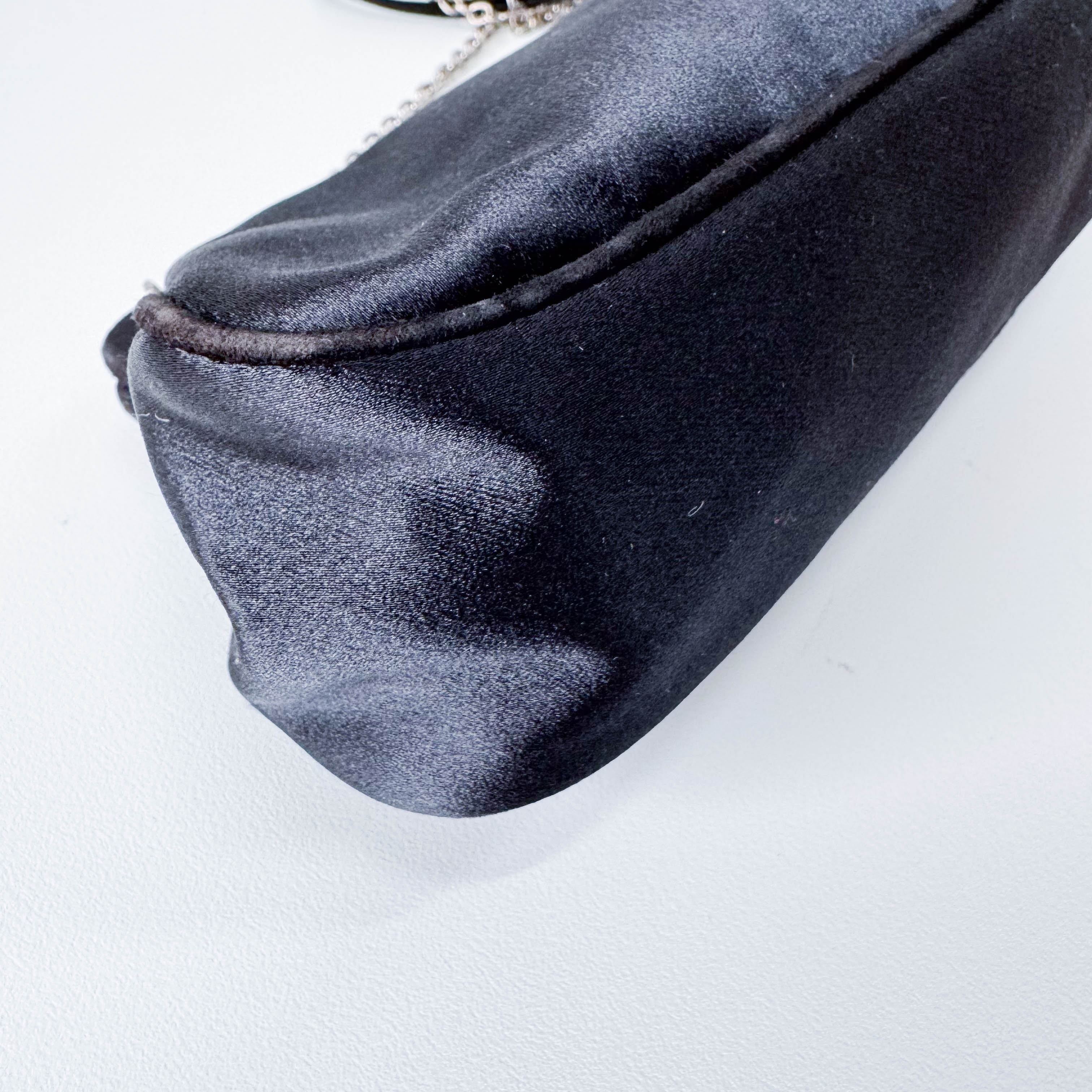 Black Satin Flower Embroidered Chain Bag