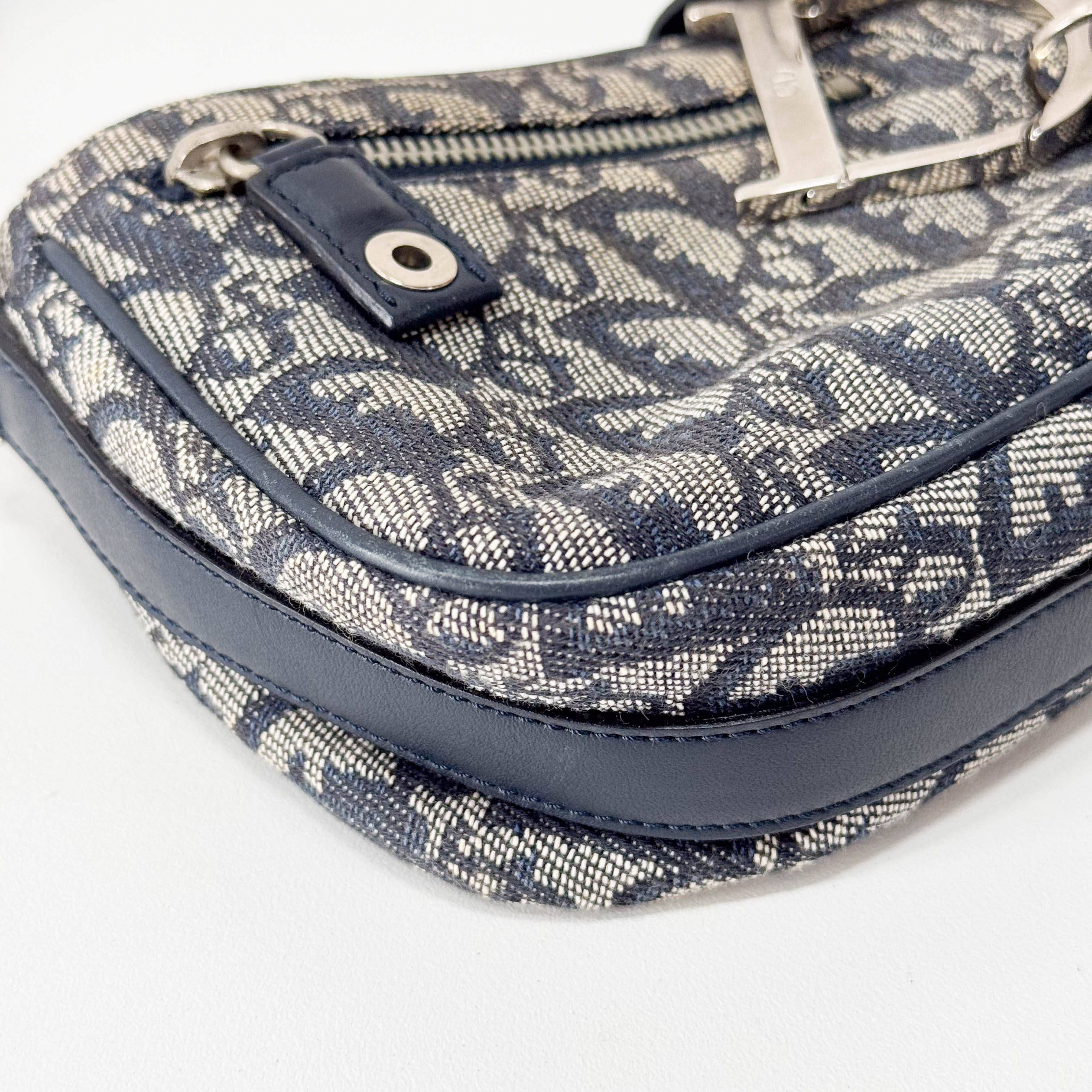 Trotter Navy Canvas Shoulder Bag