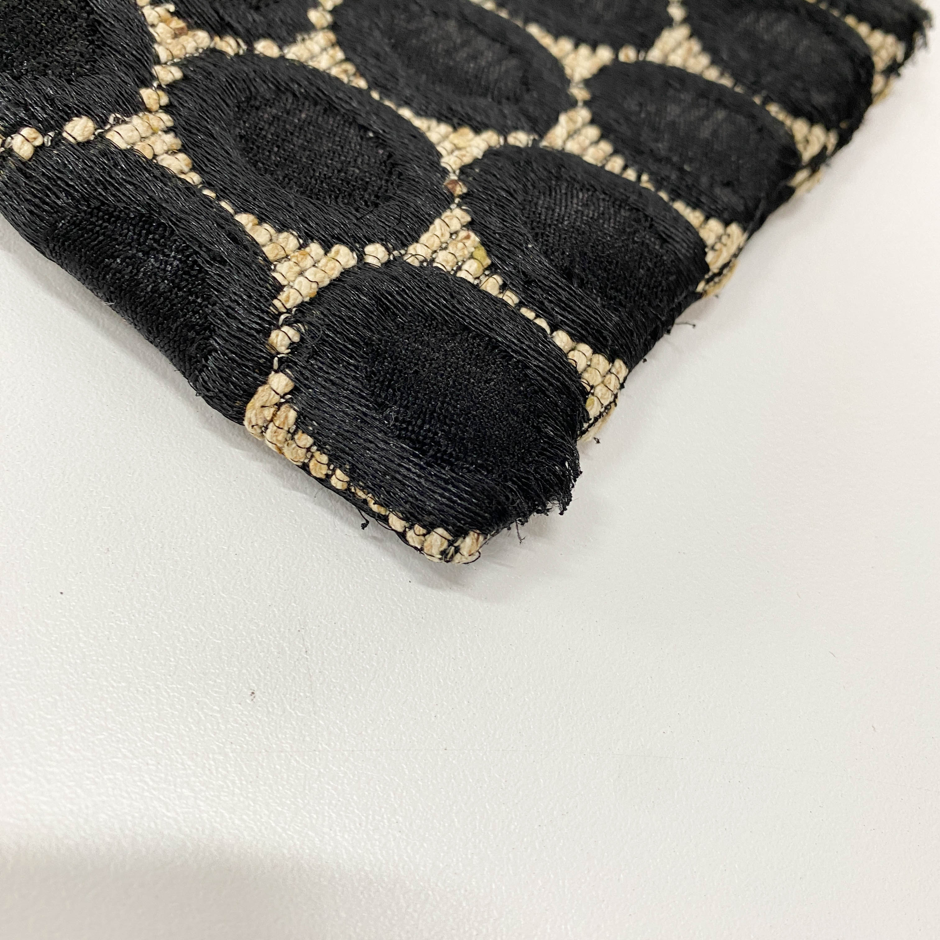 Circle Print Chain Shoulder Bag