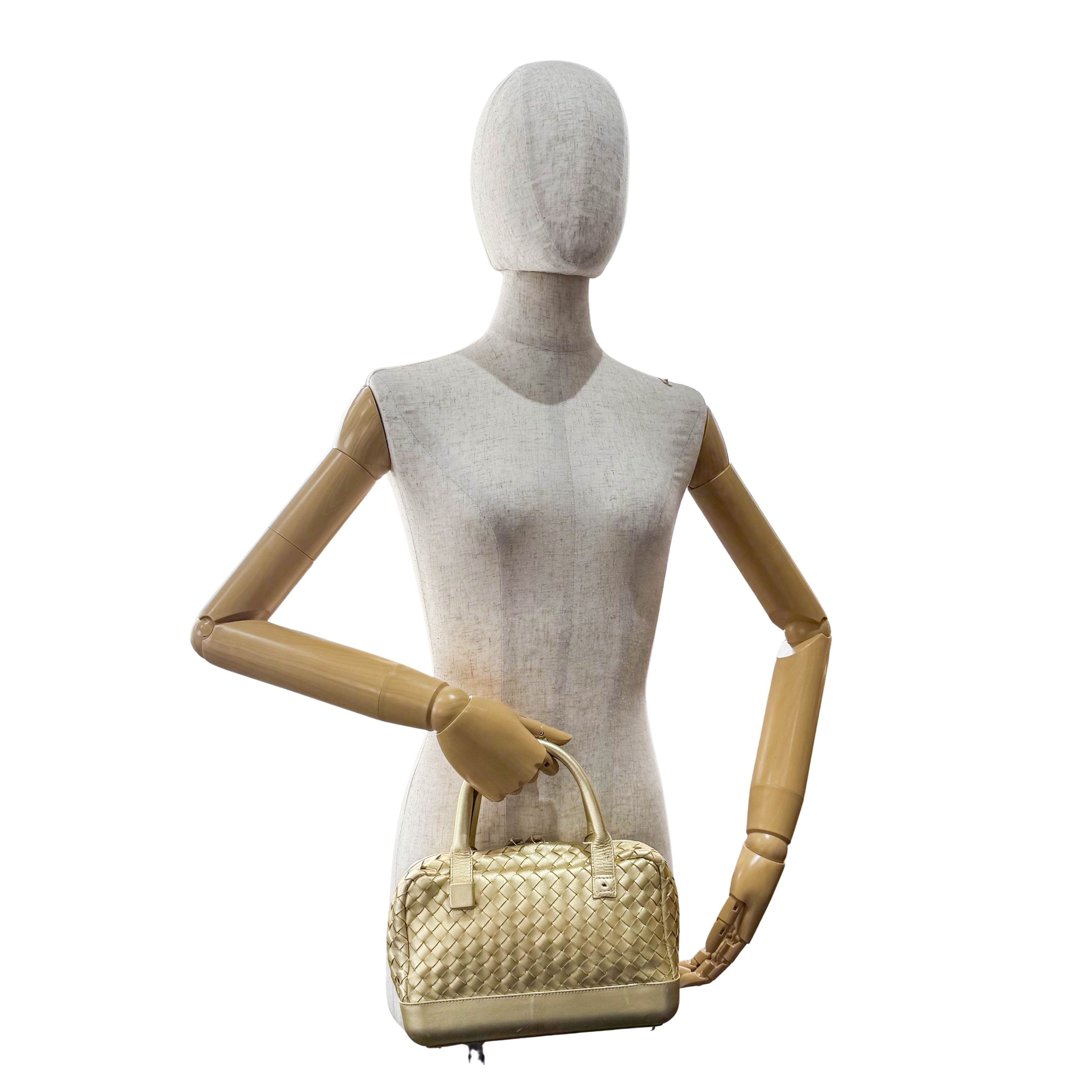 Small Golden Intrecciato Leather Handle bag