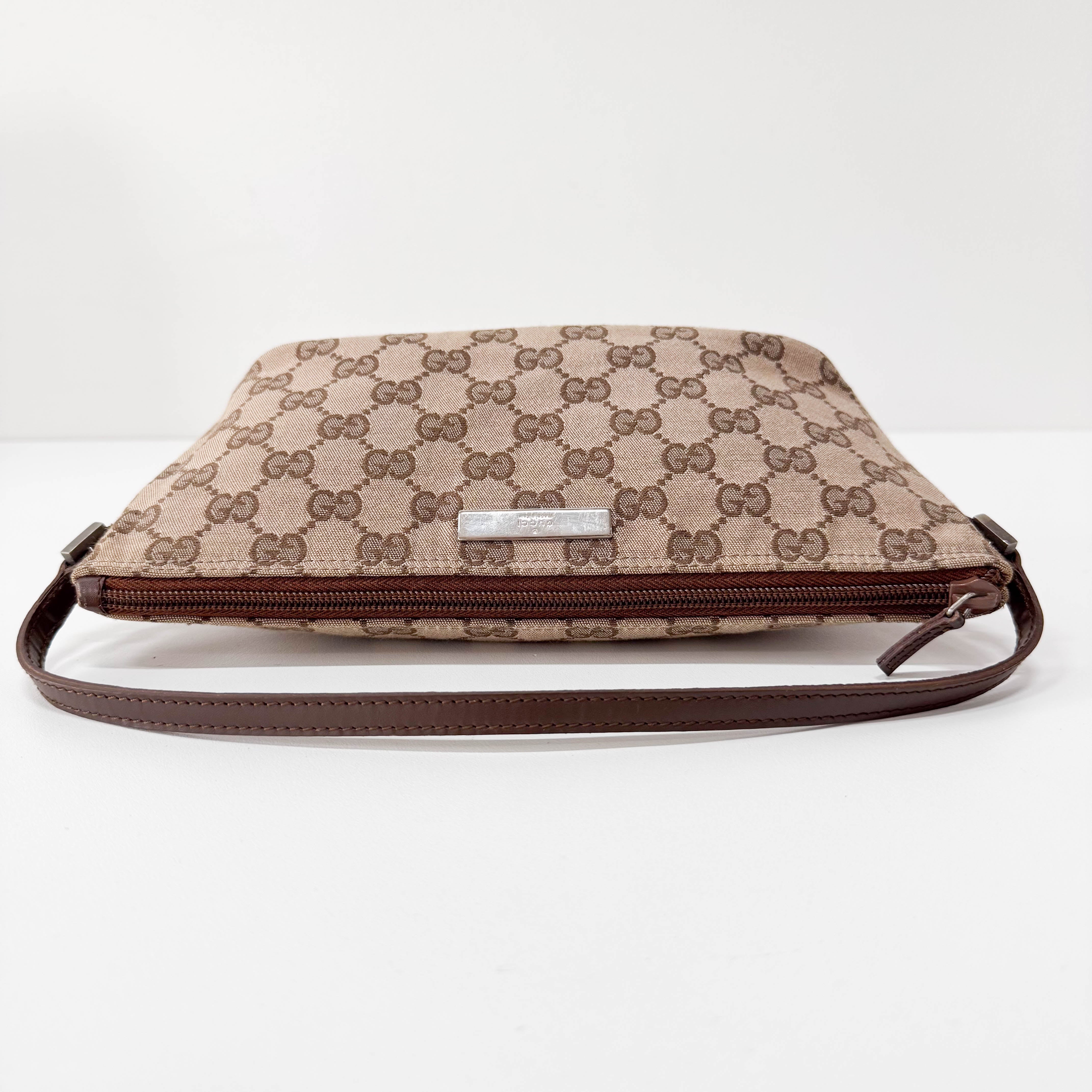 Boat Brown GG Canvas Pouch Shoulder Bag