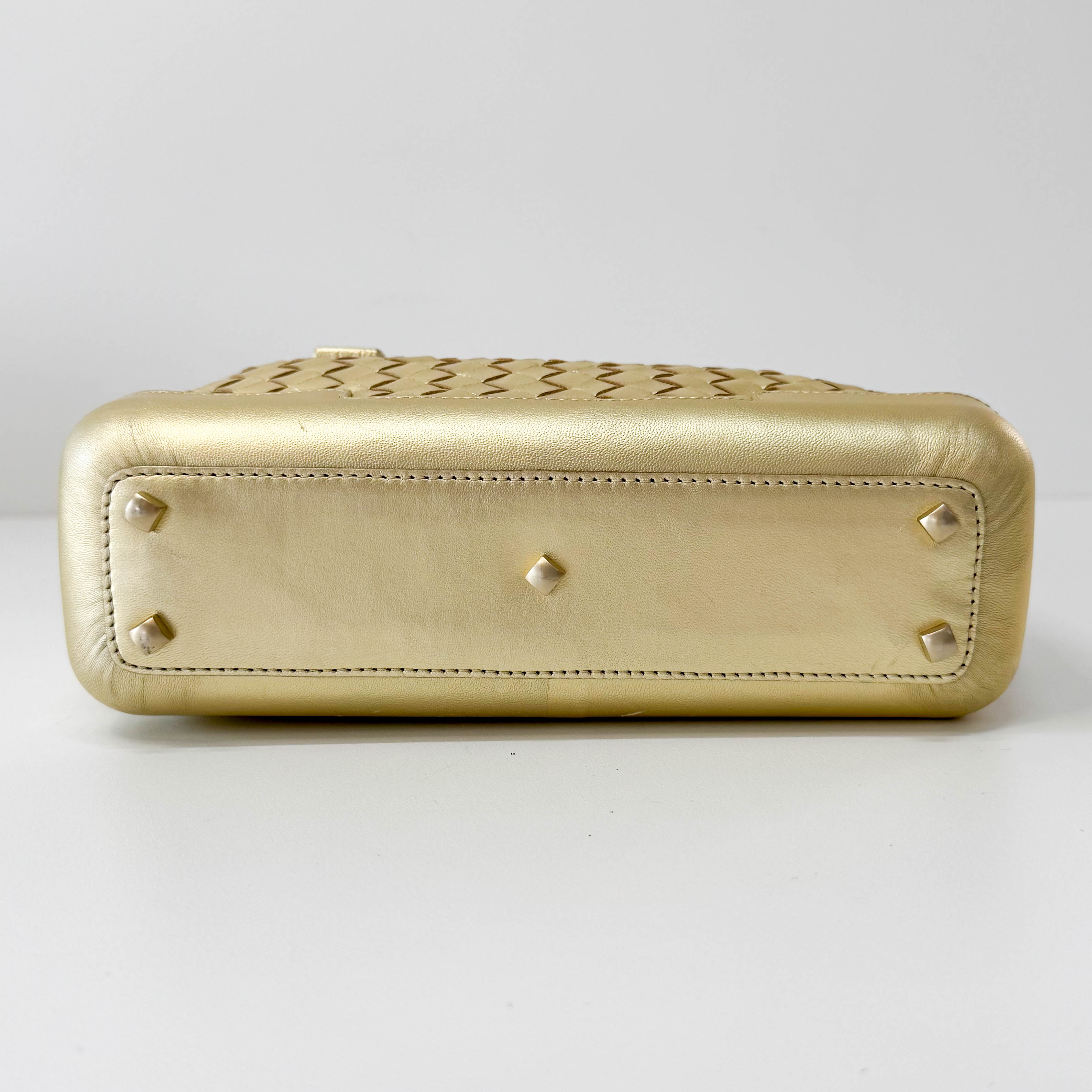 Small Golden Intrecciato Leather Handle bag