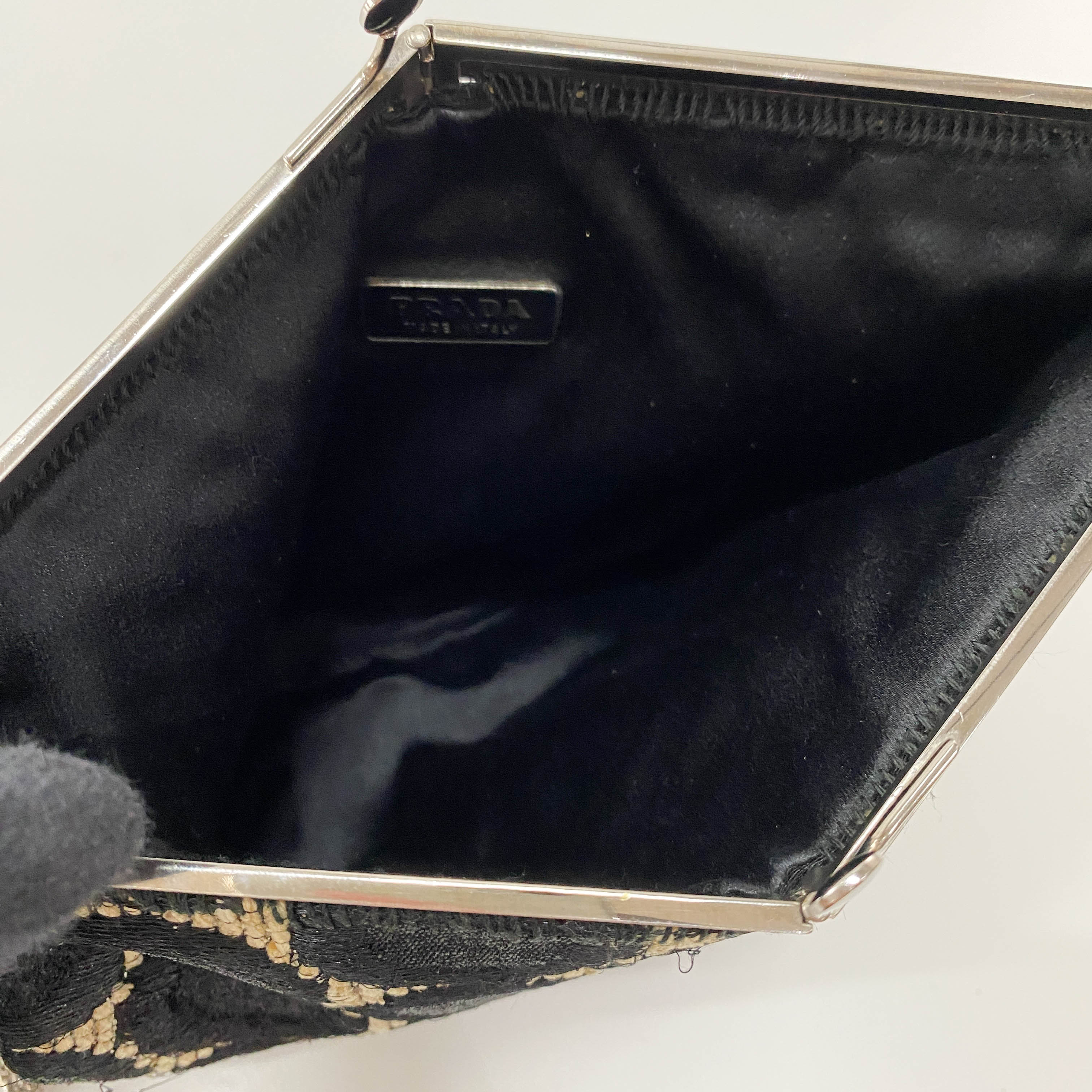 Circle Print Chain Shoulder Bag