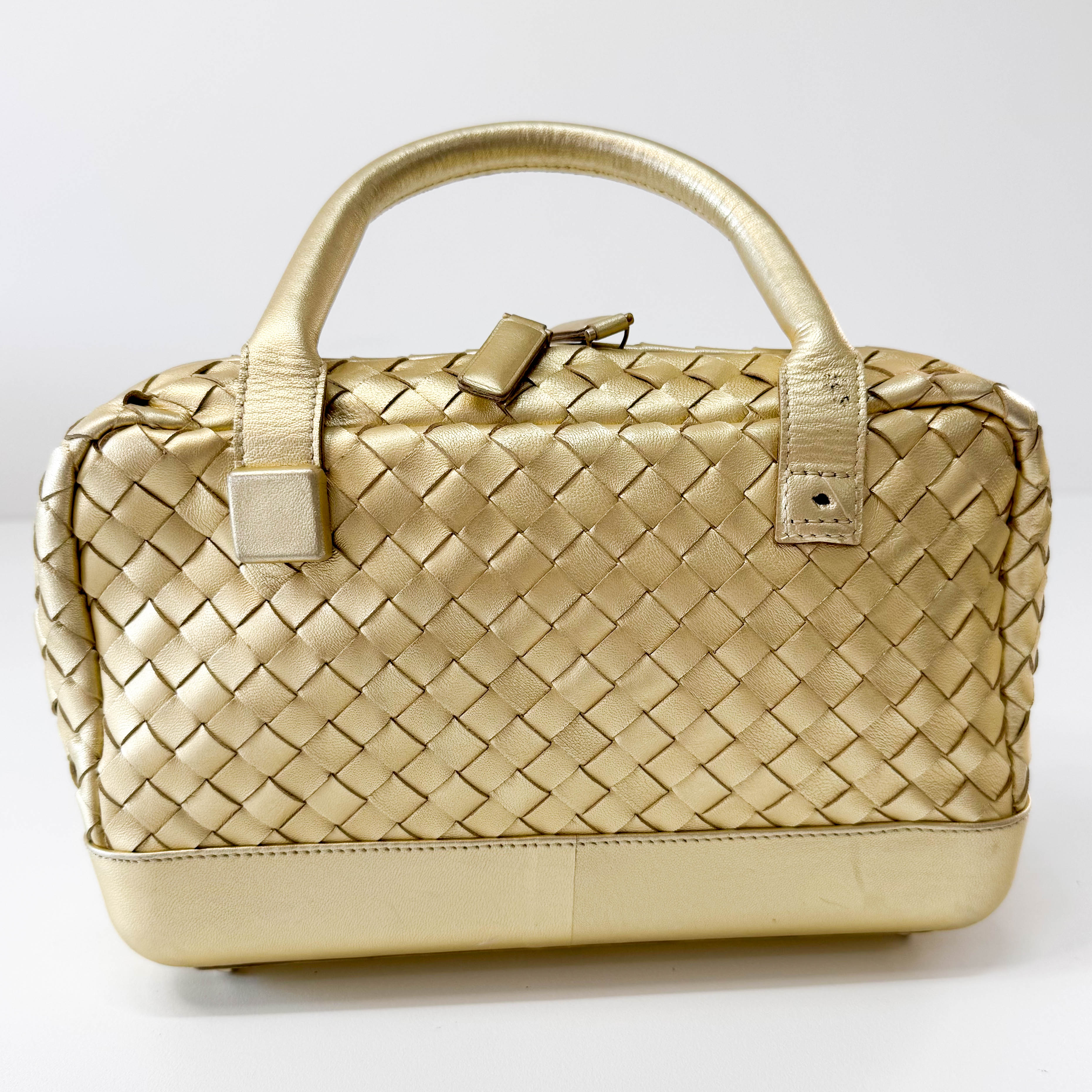 Small Golden Intrecciato Leather Handle bag
