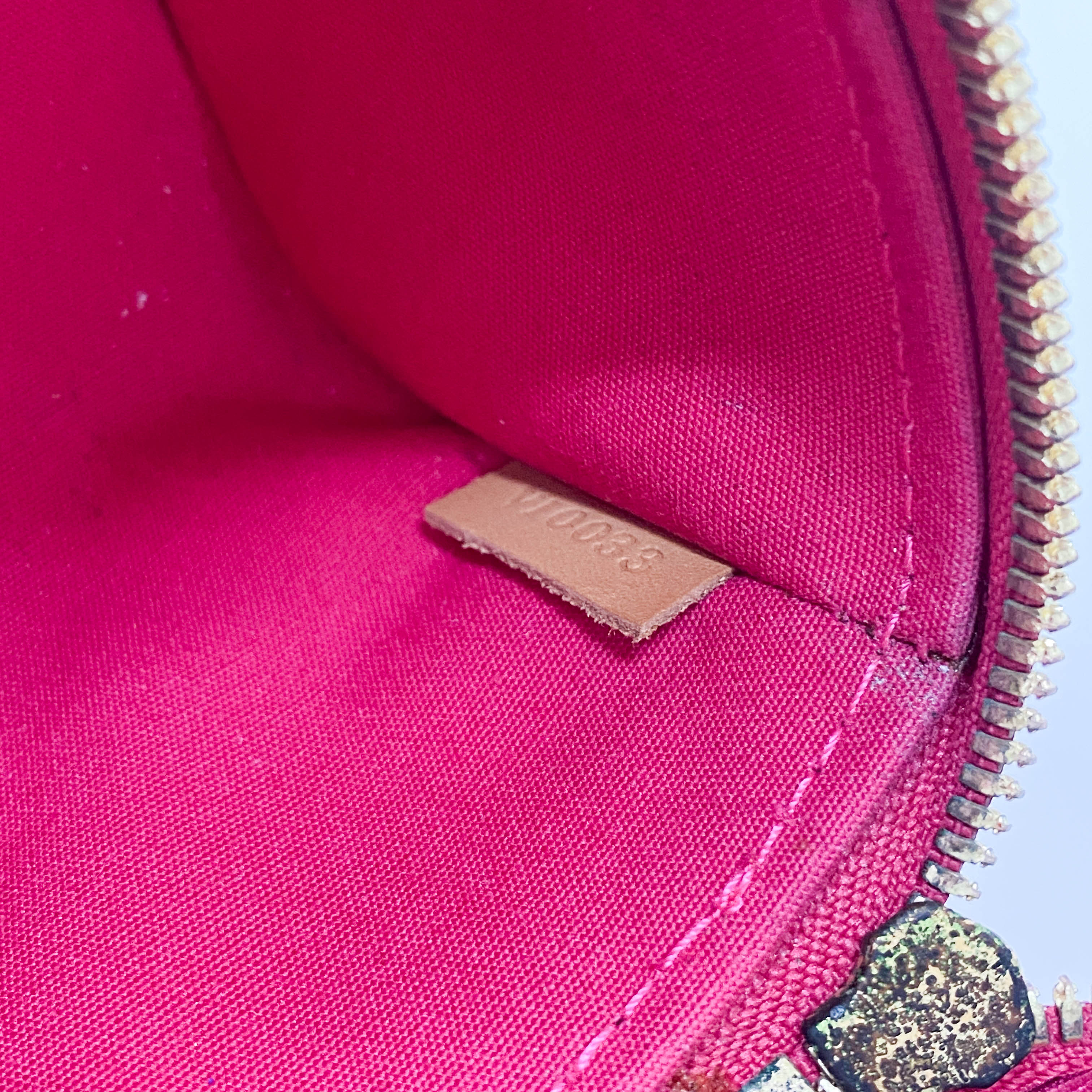 Vernis Sullivan Pink Horizontal PM Bag