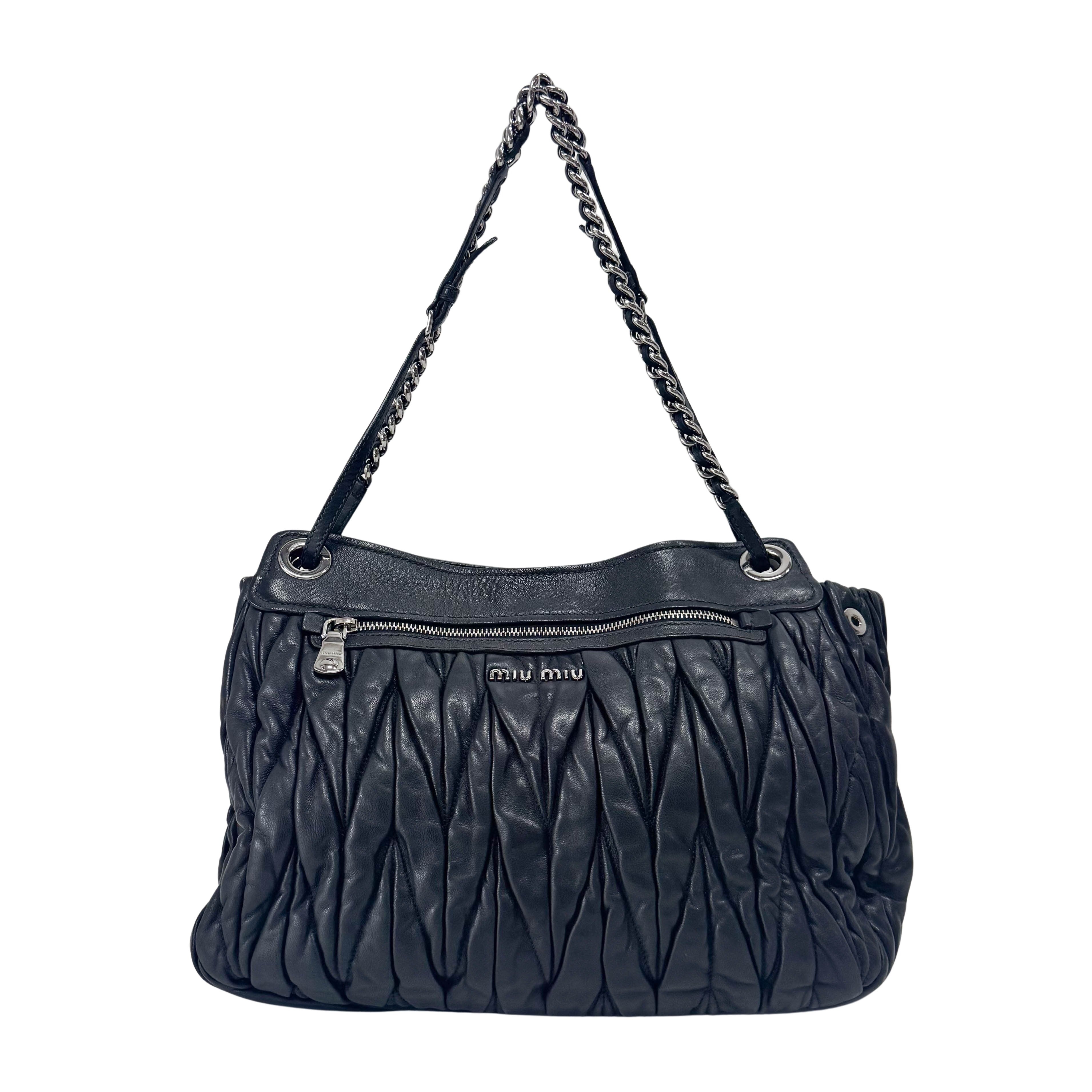Matelassé Black Leather Shoulder Bag