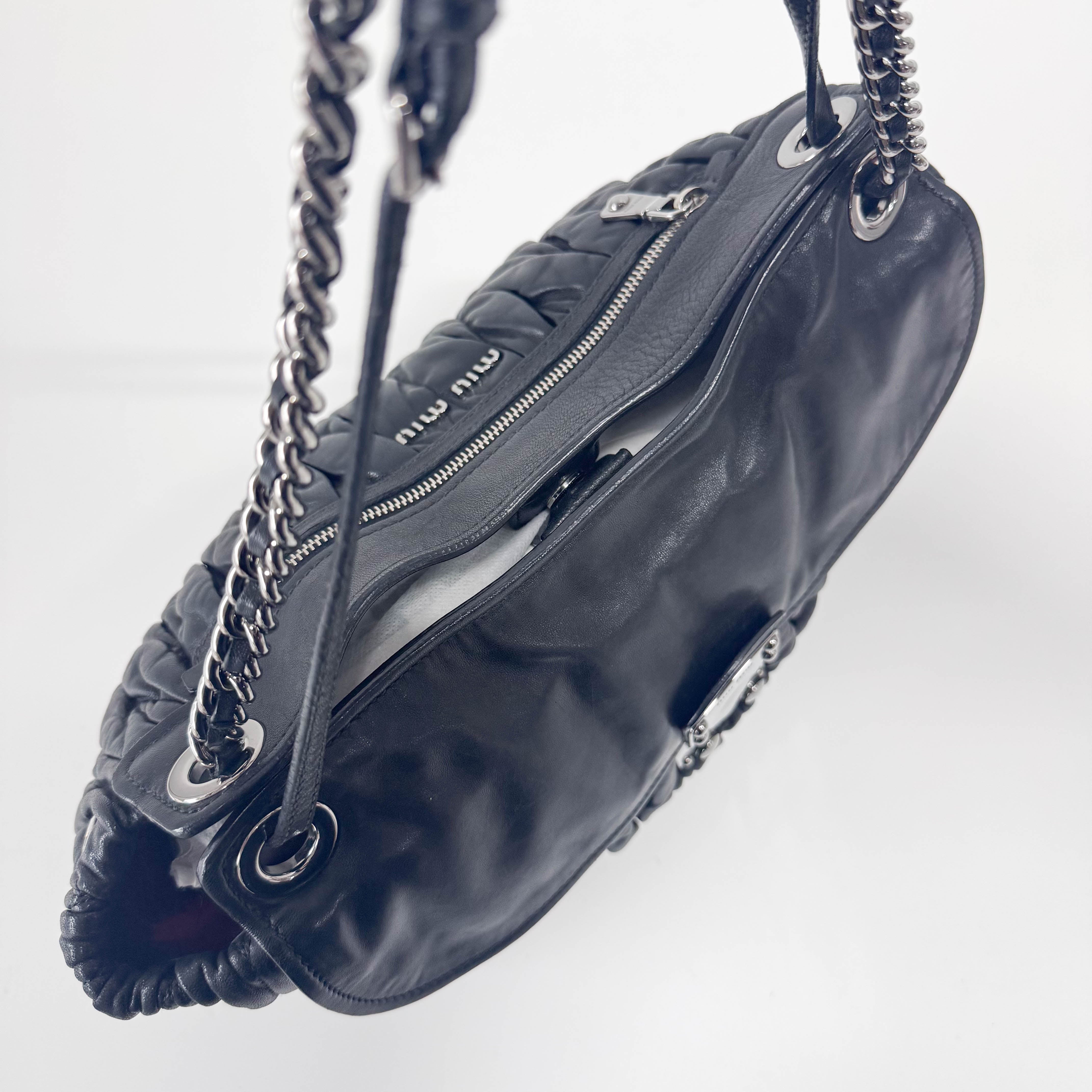 Matelassé Black Leather Shoulder Bag