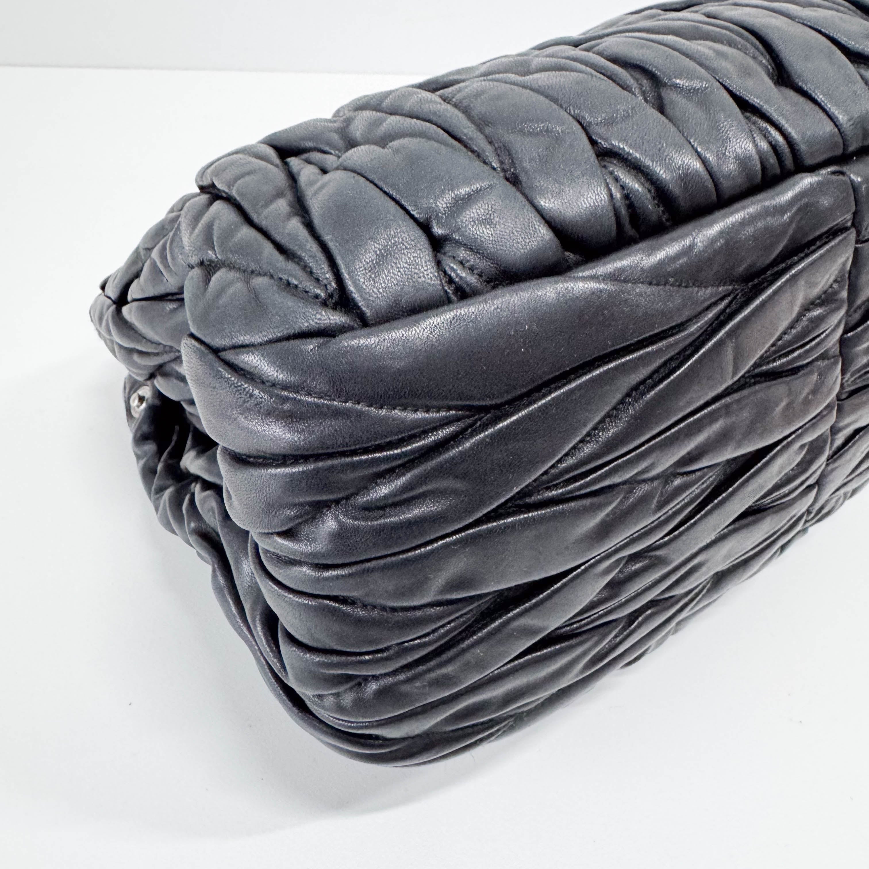 Matelassé Black Leather Shoulder Bag