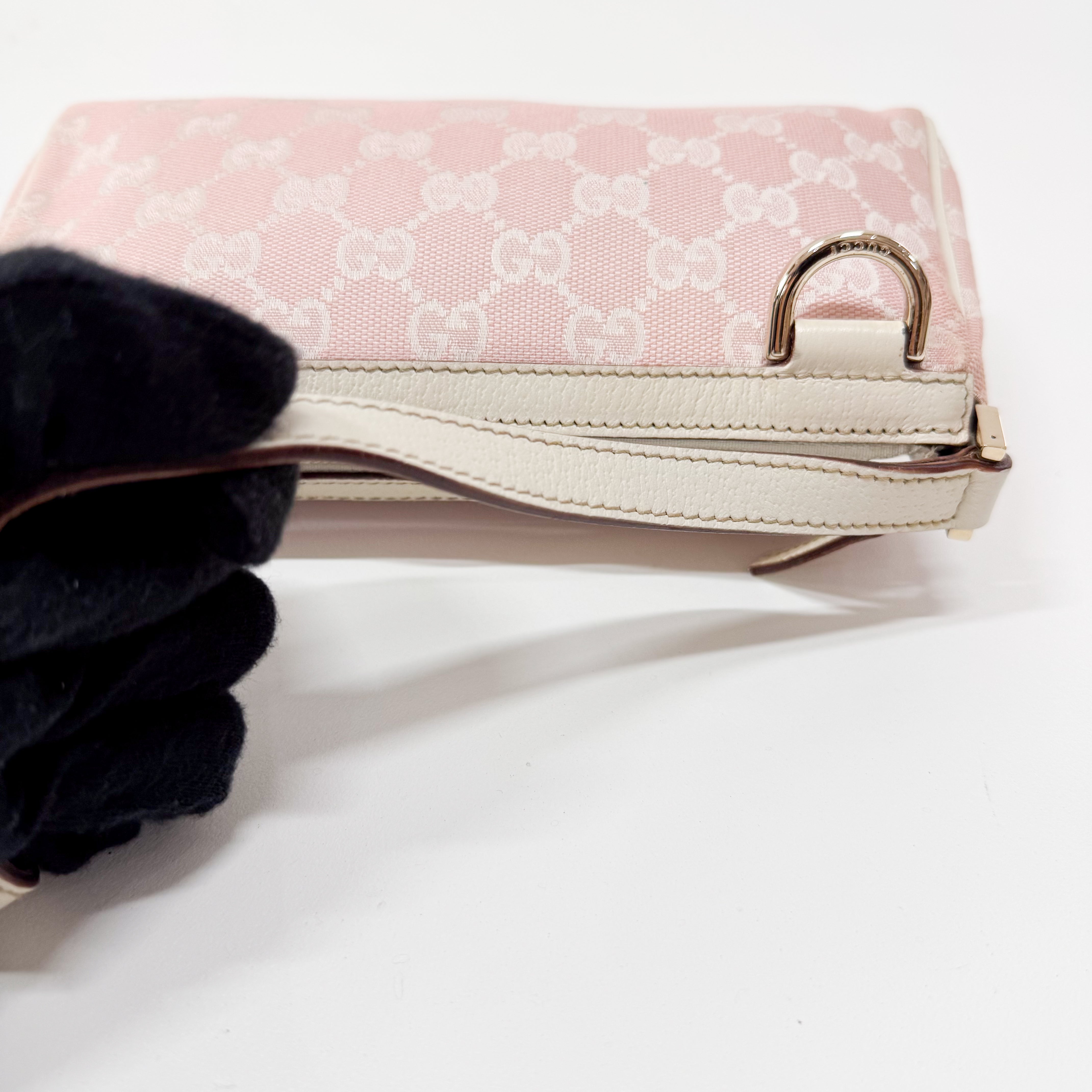 GG Canvas Pink Accessory Pouch Shoulder Bag