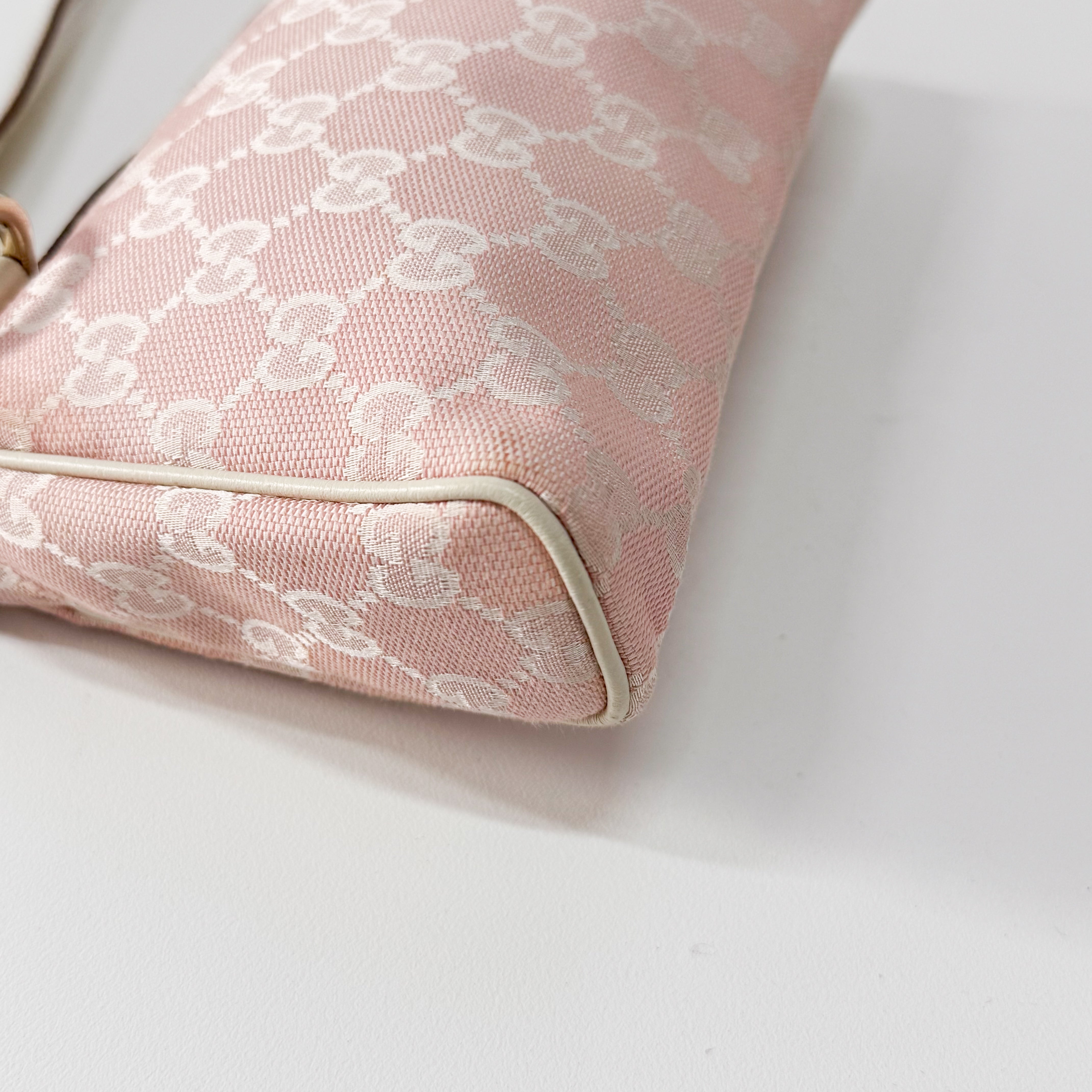 GG Canvas Pink Accessory Pouch Shoulder Bag