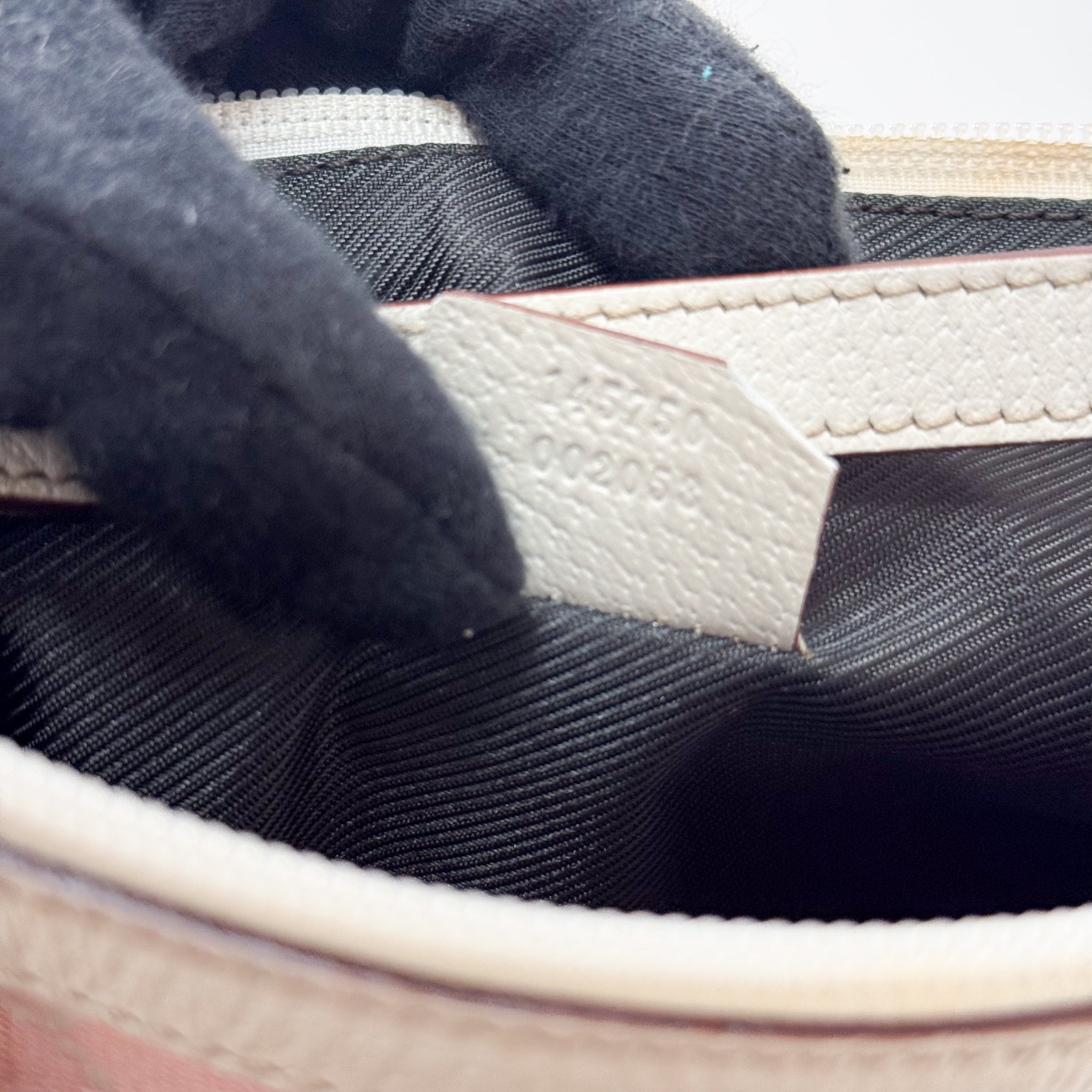 GG Canvas Pink Accessory Pouch Shoulder Bag