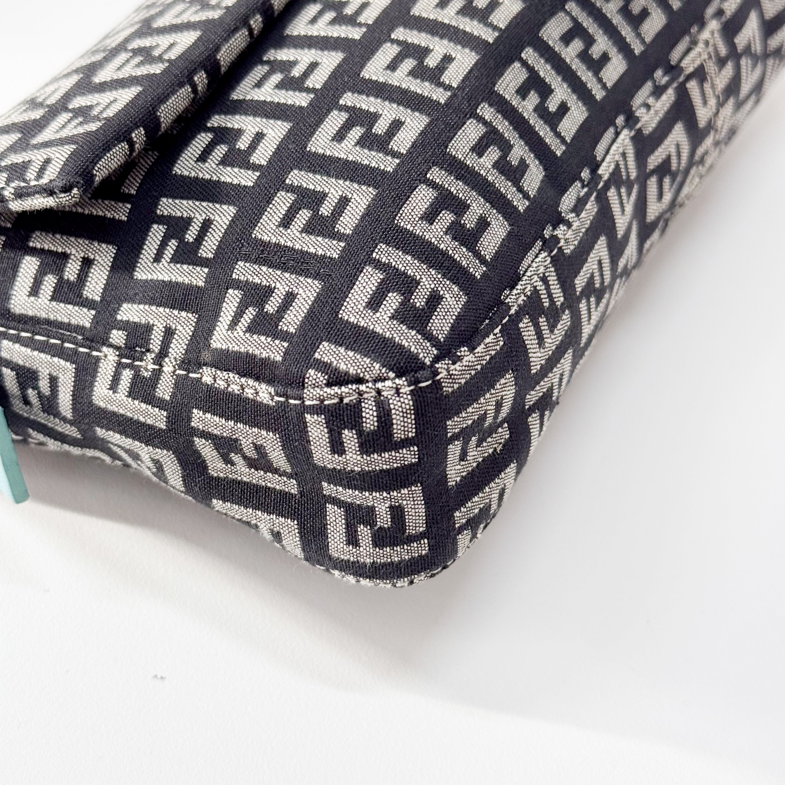 Zucchino Baguette Black & Turquoise Canvas Shoulder Bag