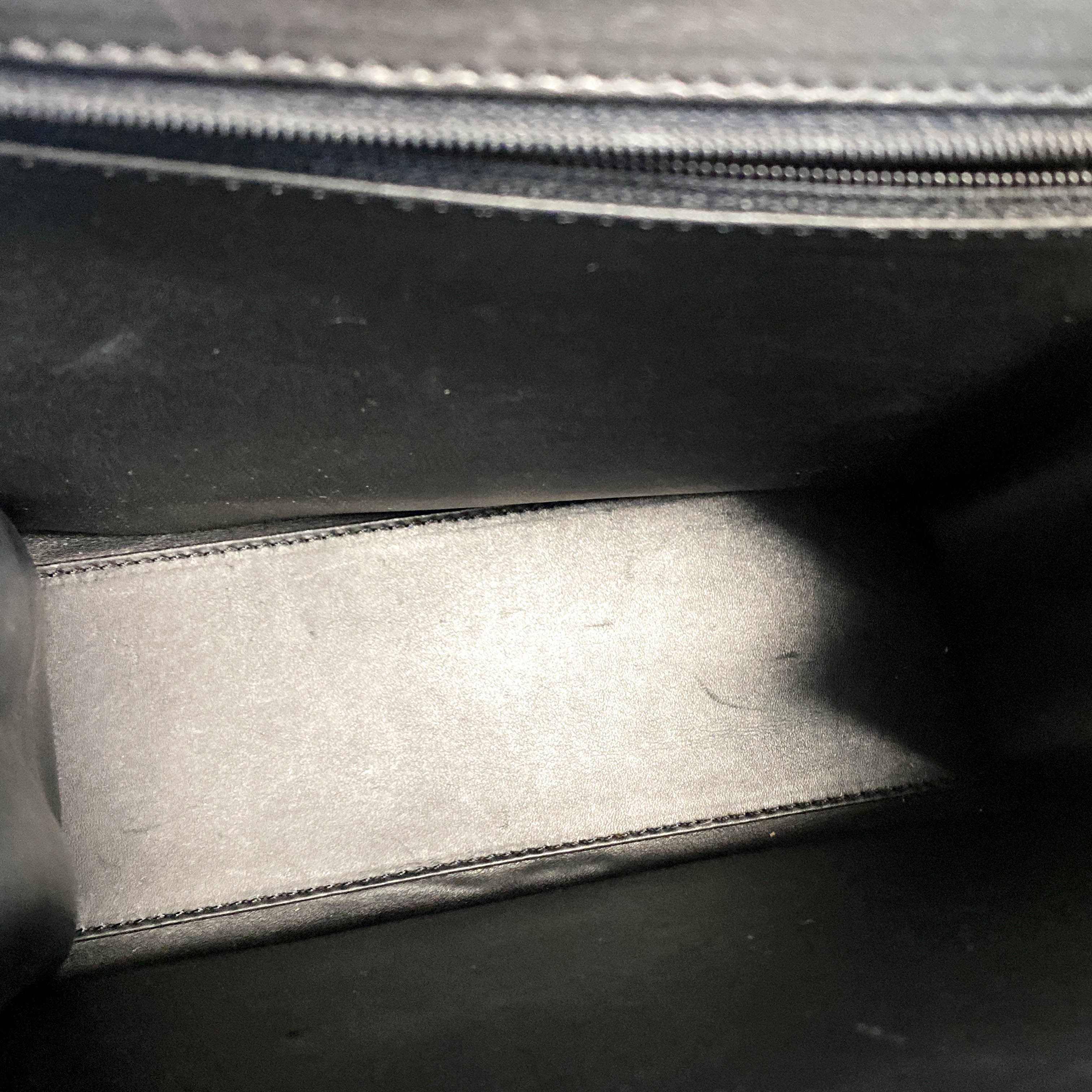 Panthère de Cartier Black Leather Top Handle Bag Gold Hardware