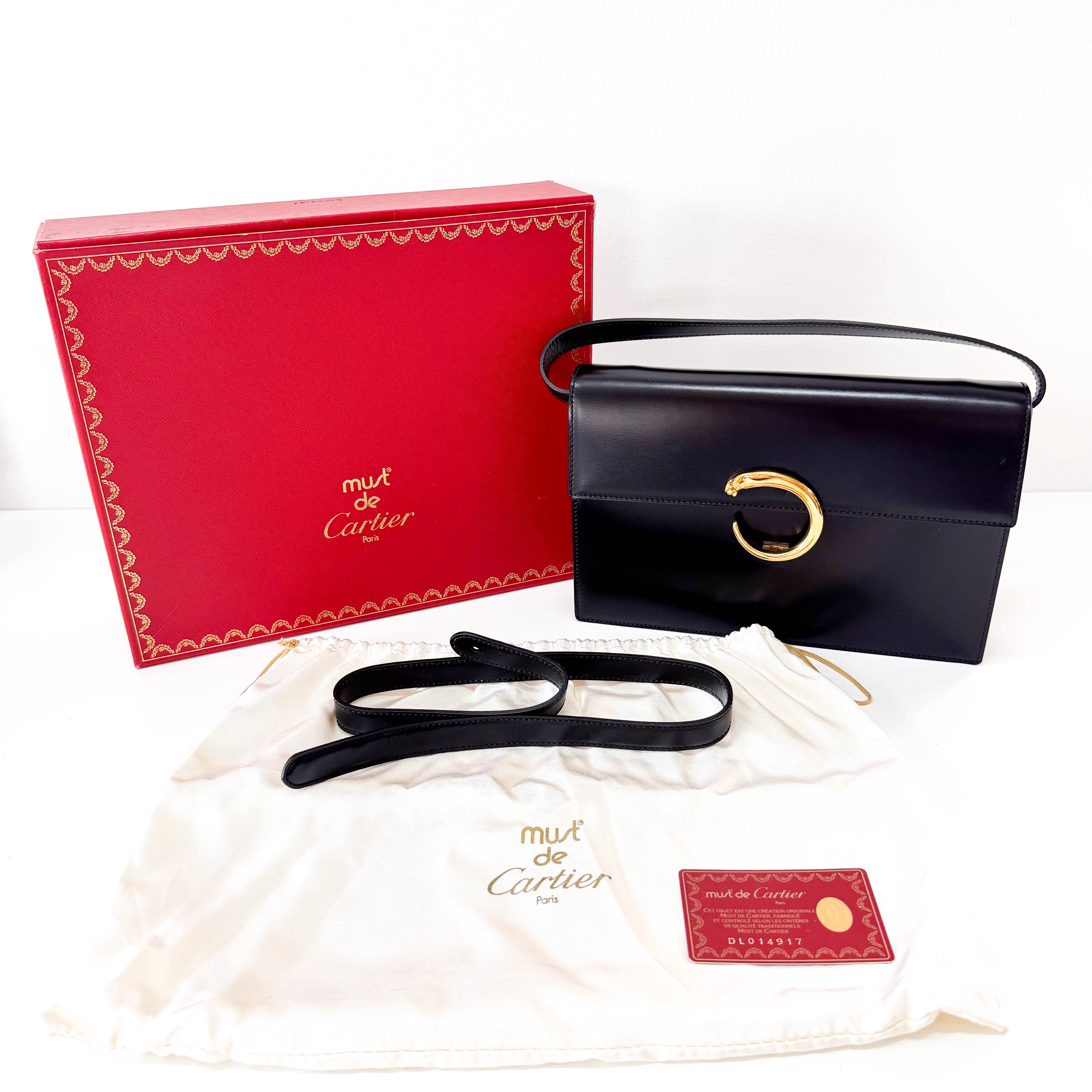 Panthère Black Leather Shoulder Bag