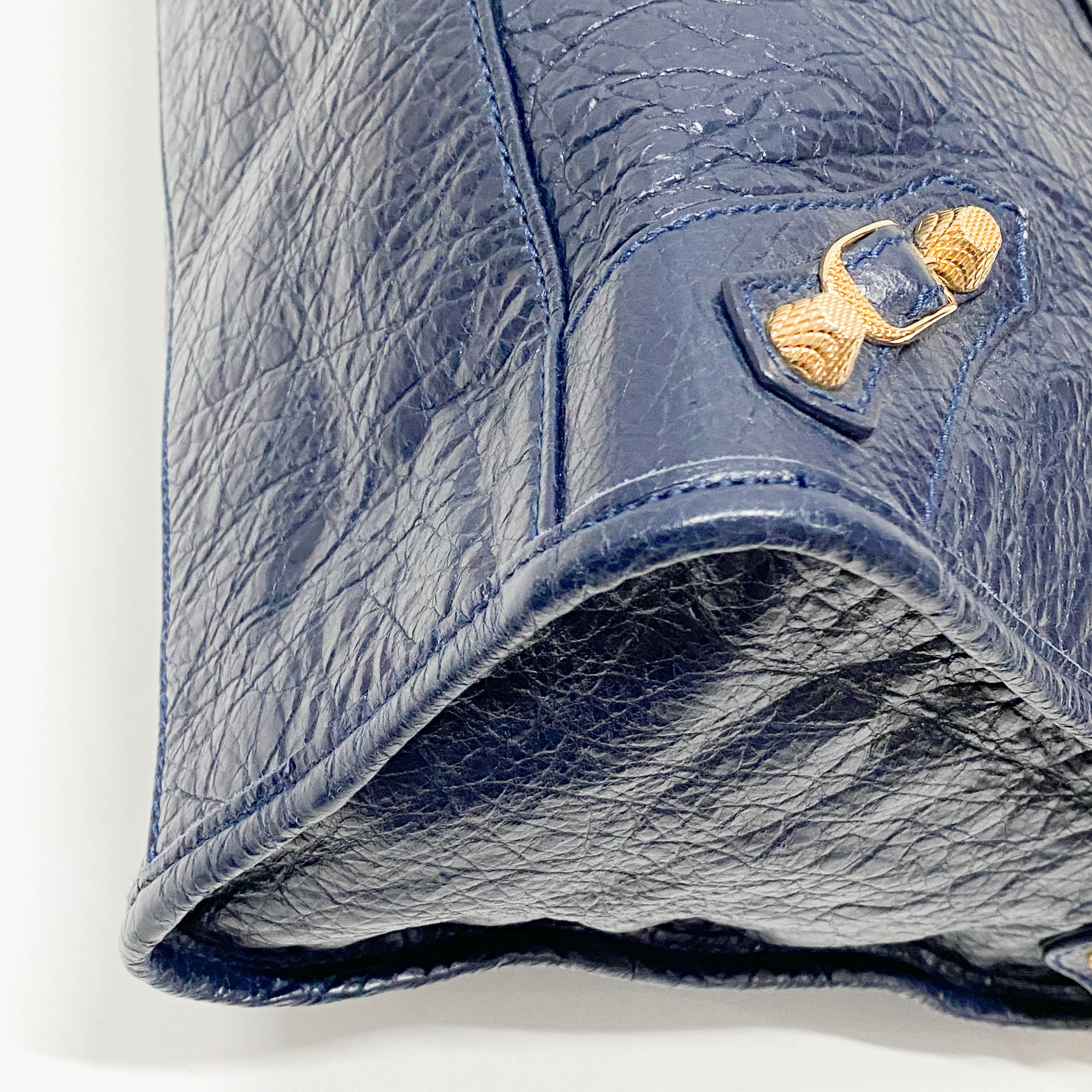 The Giant City 12 Navy Grain Calfskin Two Way Bag