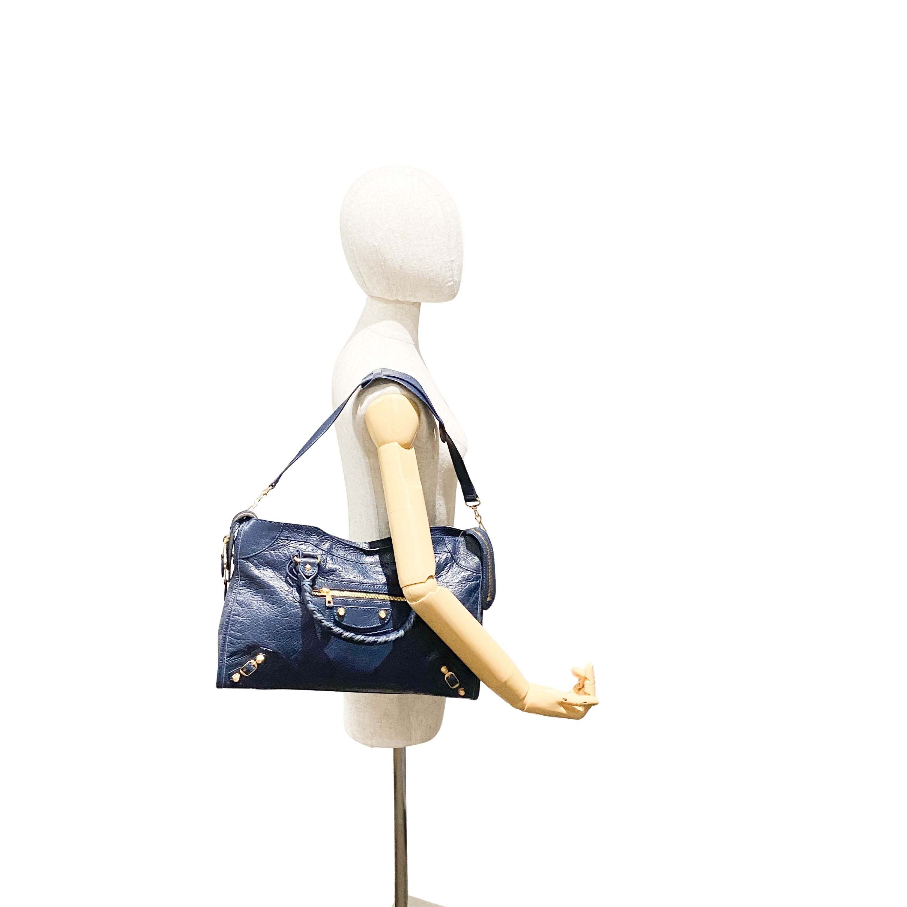 The Giant City 12 Navy Grain Calfskin Two Way Bag