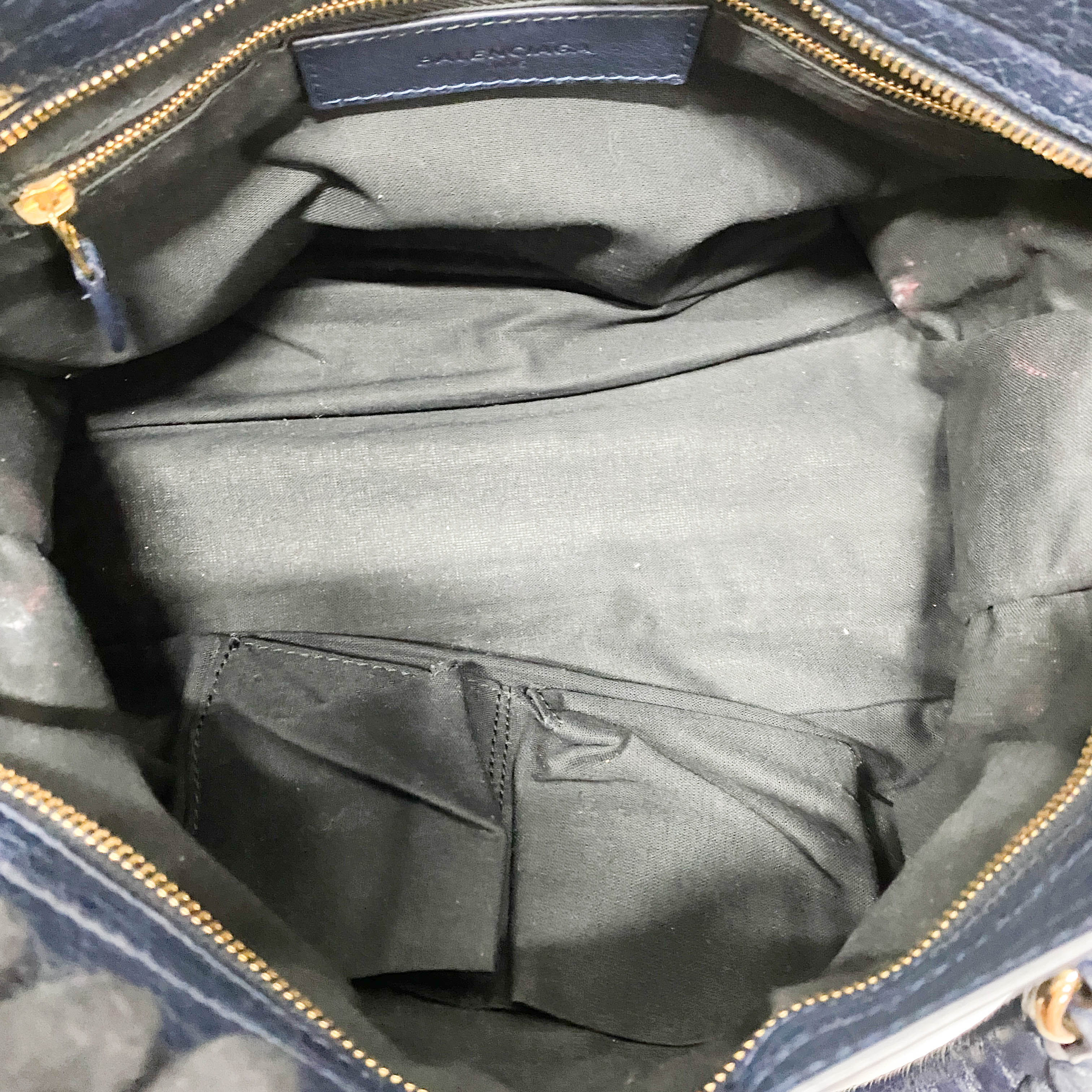 The Giant City 12 Navy Grain Calfskin Two Way Bag