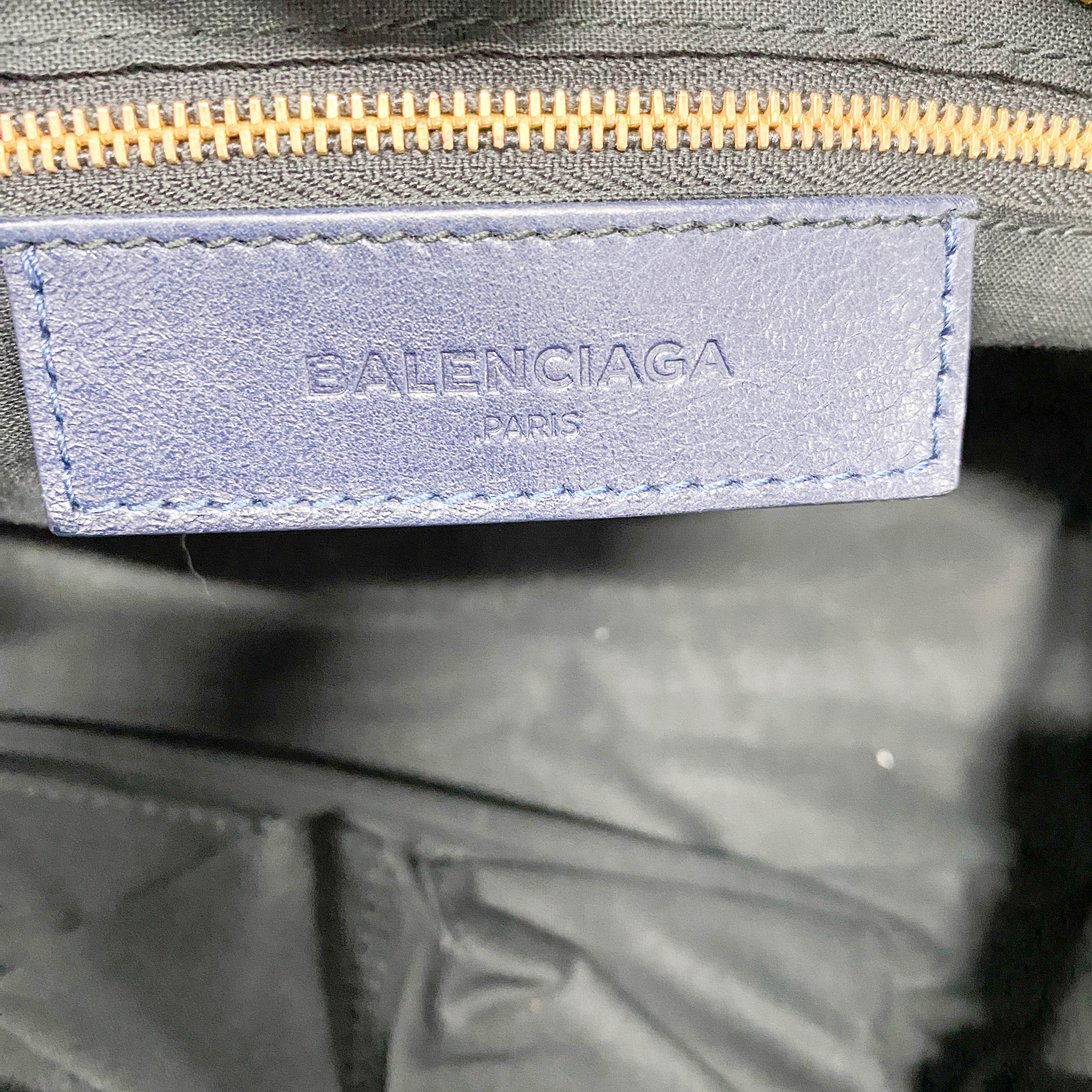 The Giant City 12 Navy Grain Calfskin Two Way Bag