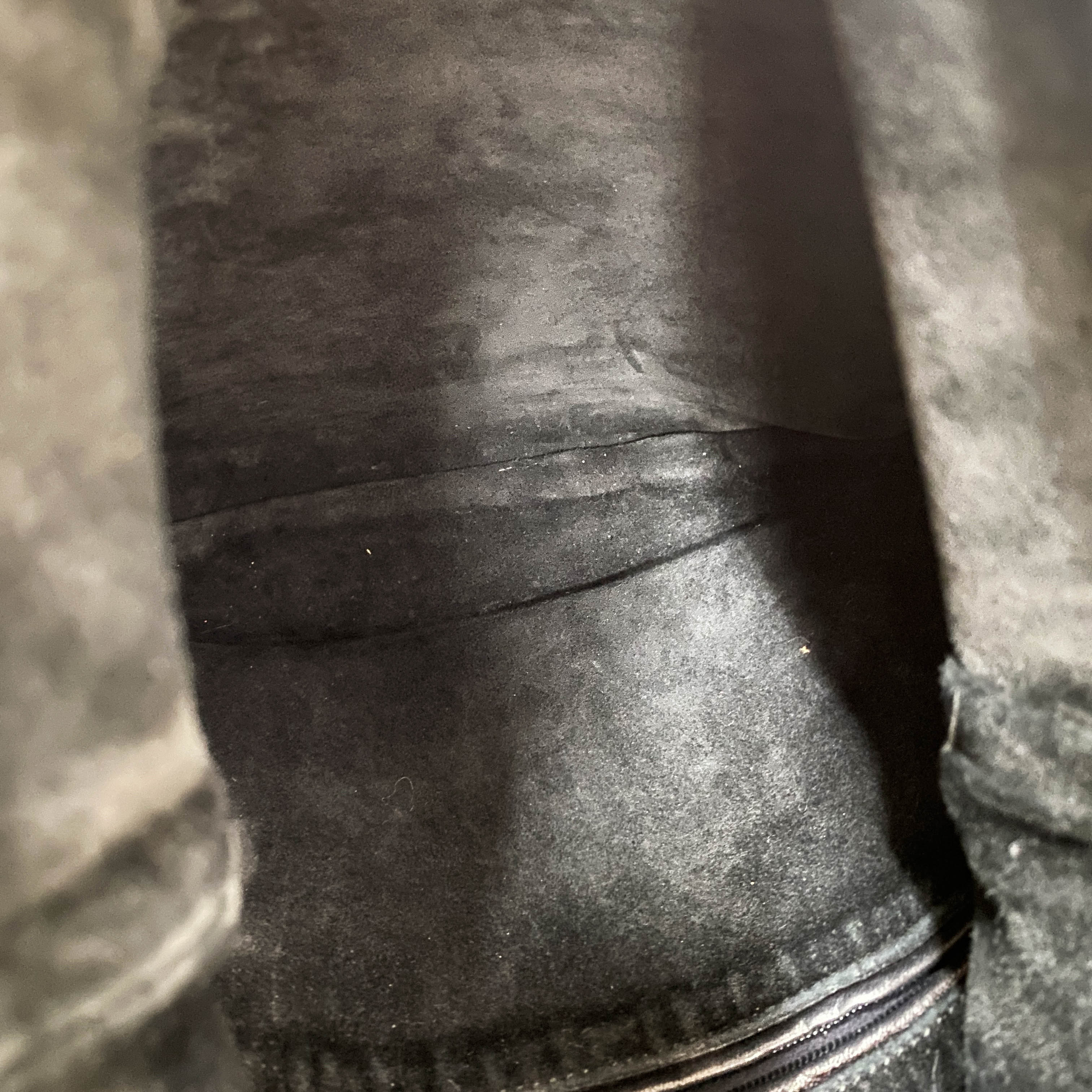 Yves Saint Laurent Tropez Ruffle Shoulder Bag