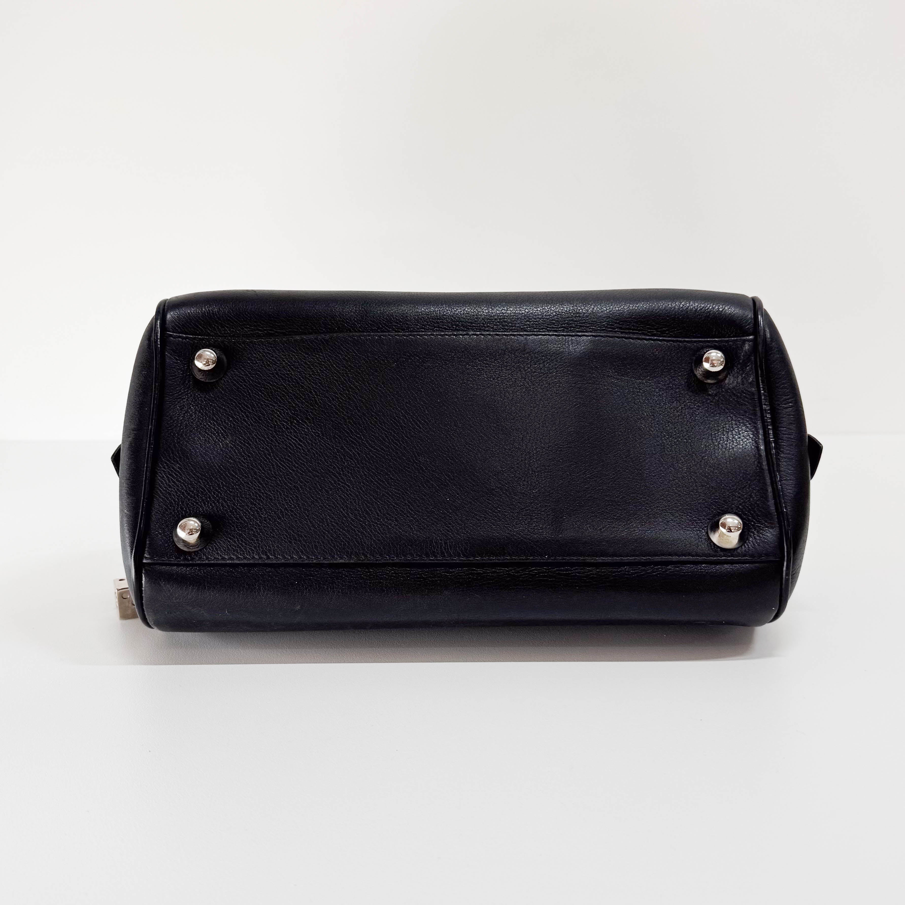Gambler Black Leather Handbag