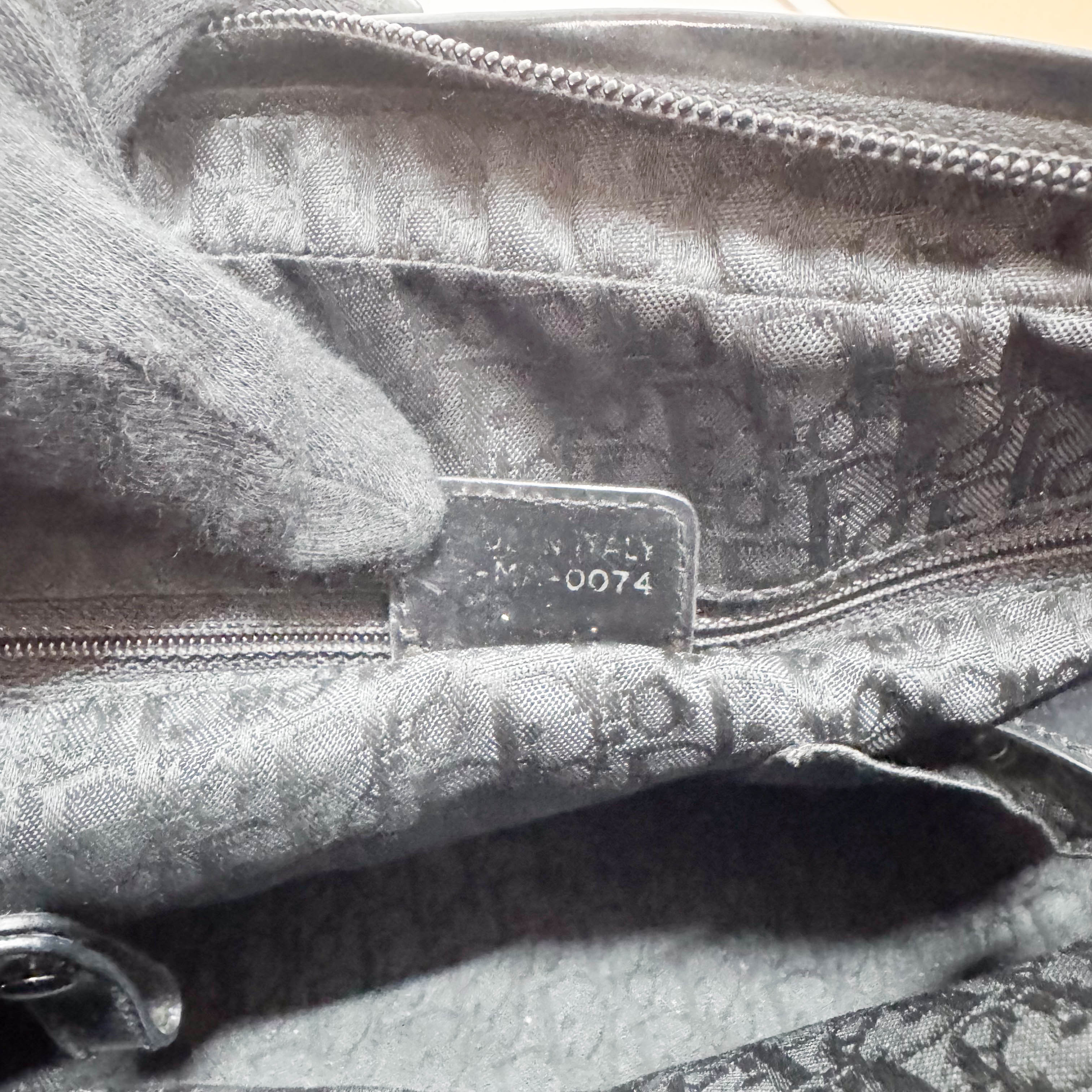 Gambler Black Leather Handbag