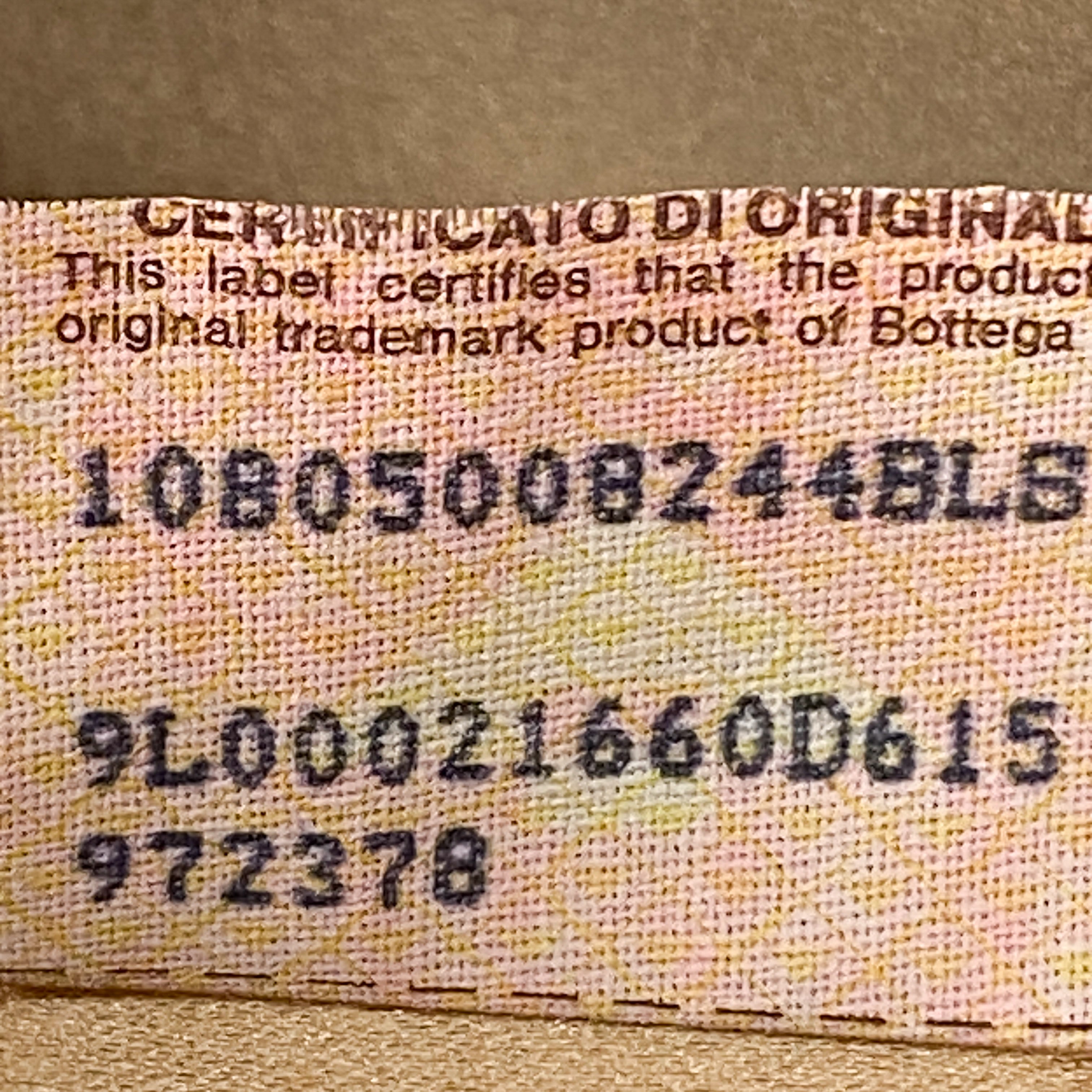 Champaigne Beige Intrecciato with Chain