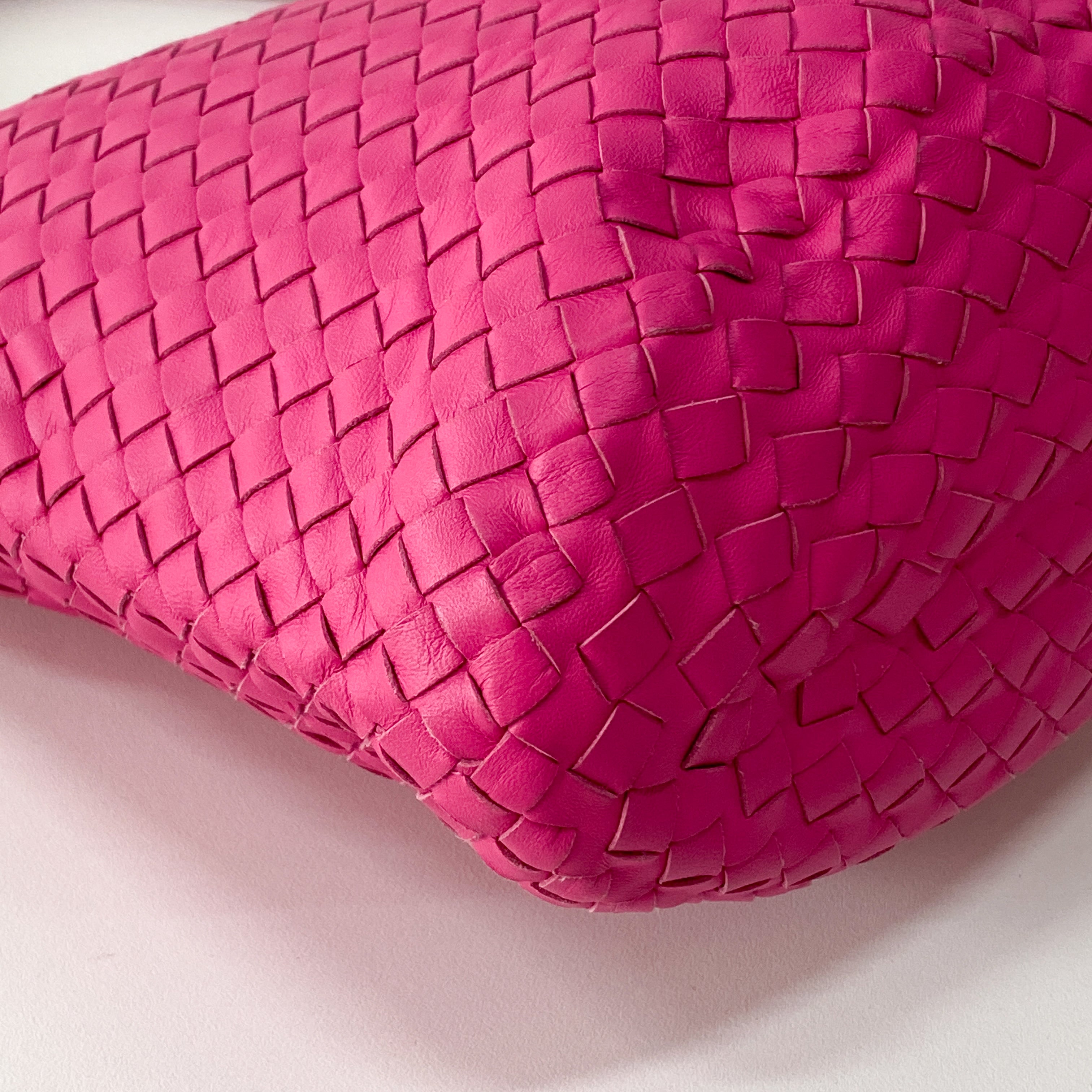 Pink Leather Intrecciato