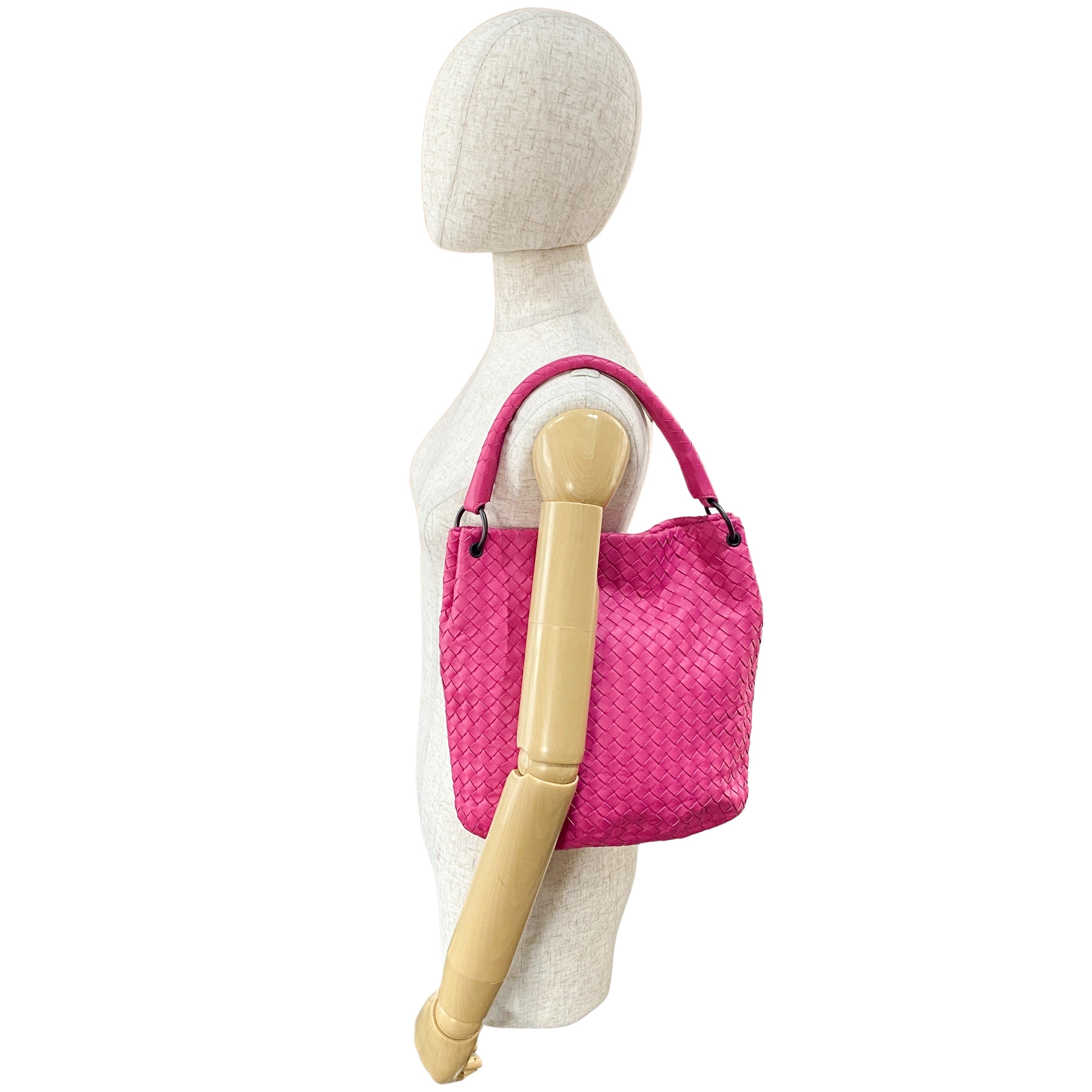 Pink Leather Intrecciato