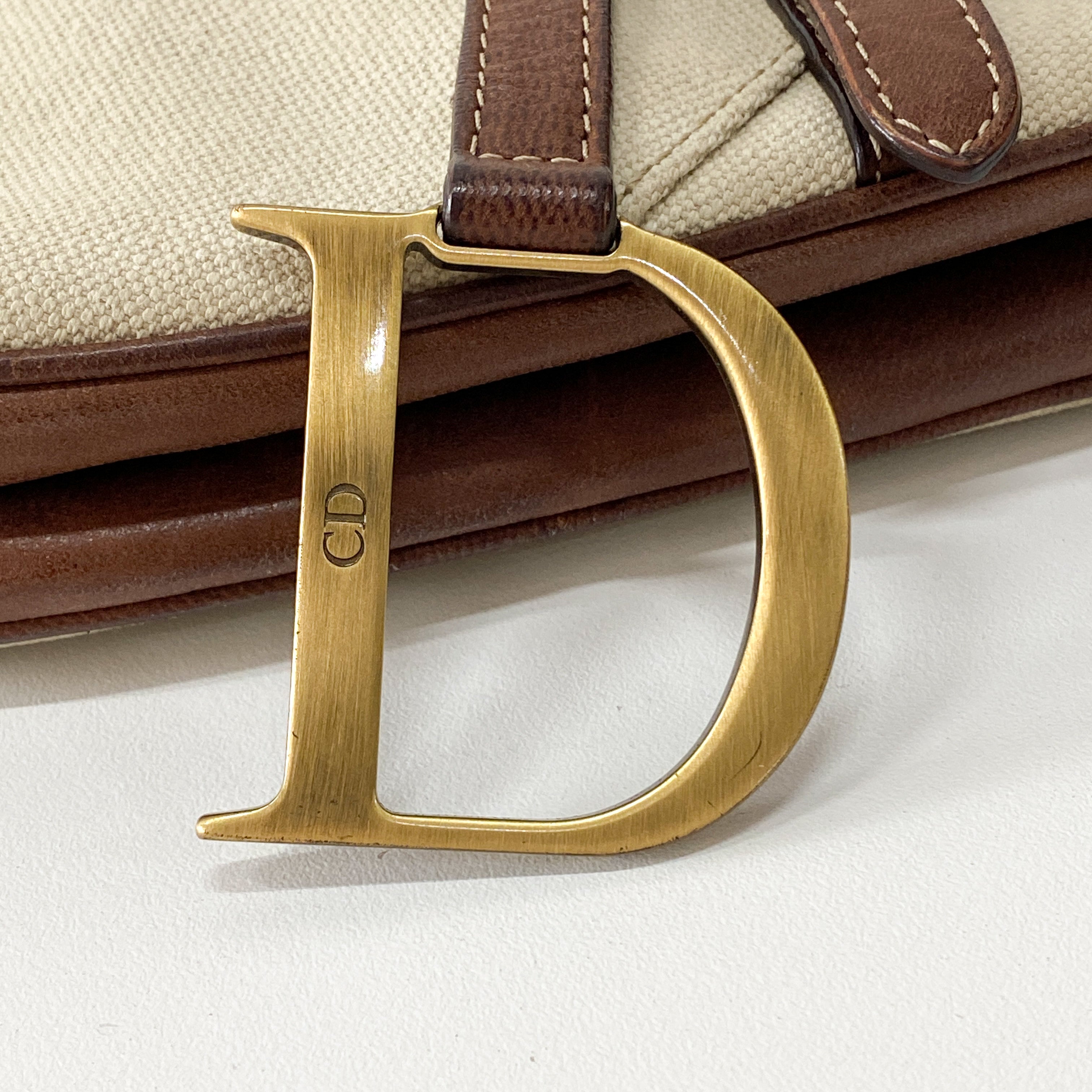 Beige and Brown Saddle