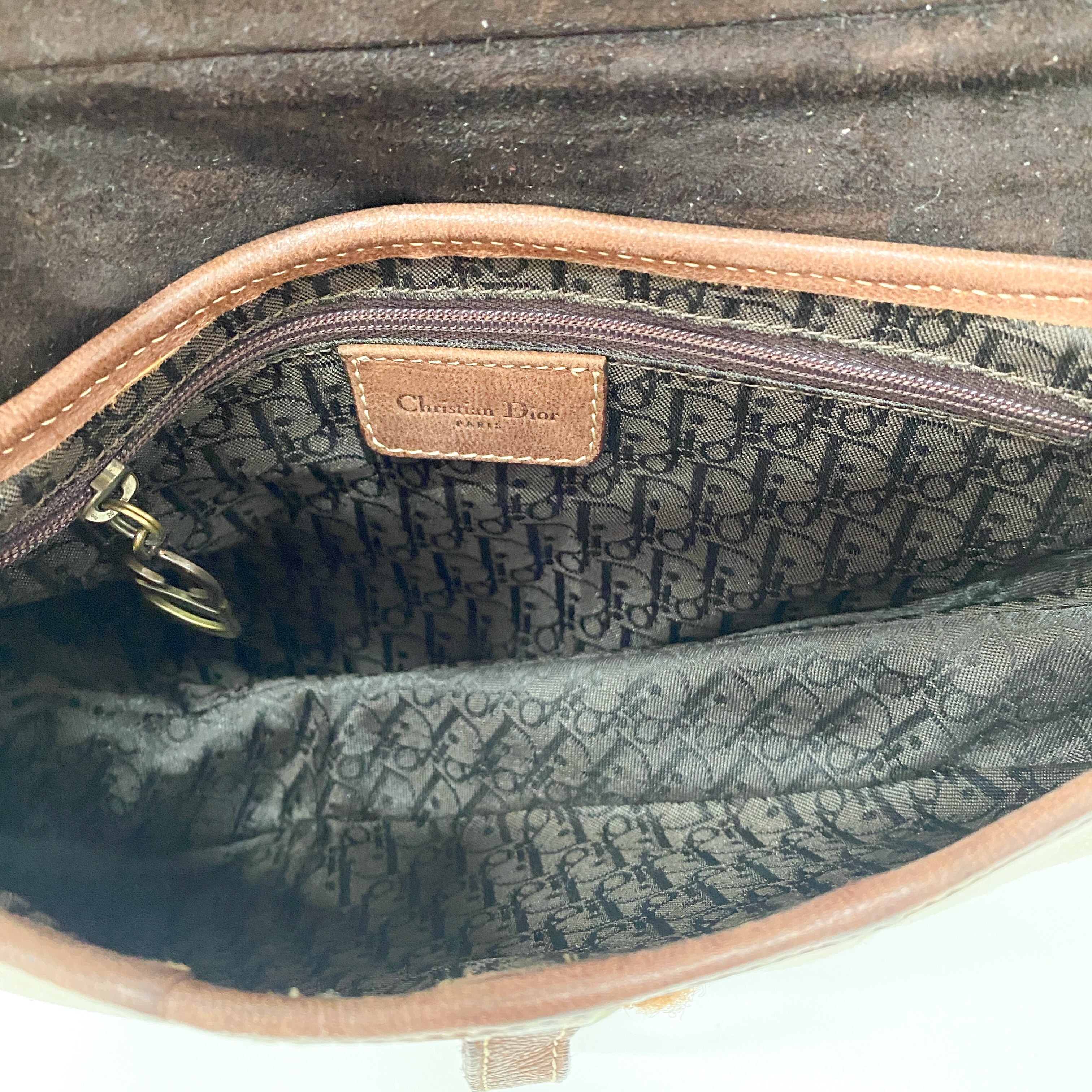 Beige and Brown Saddle