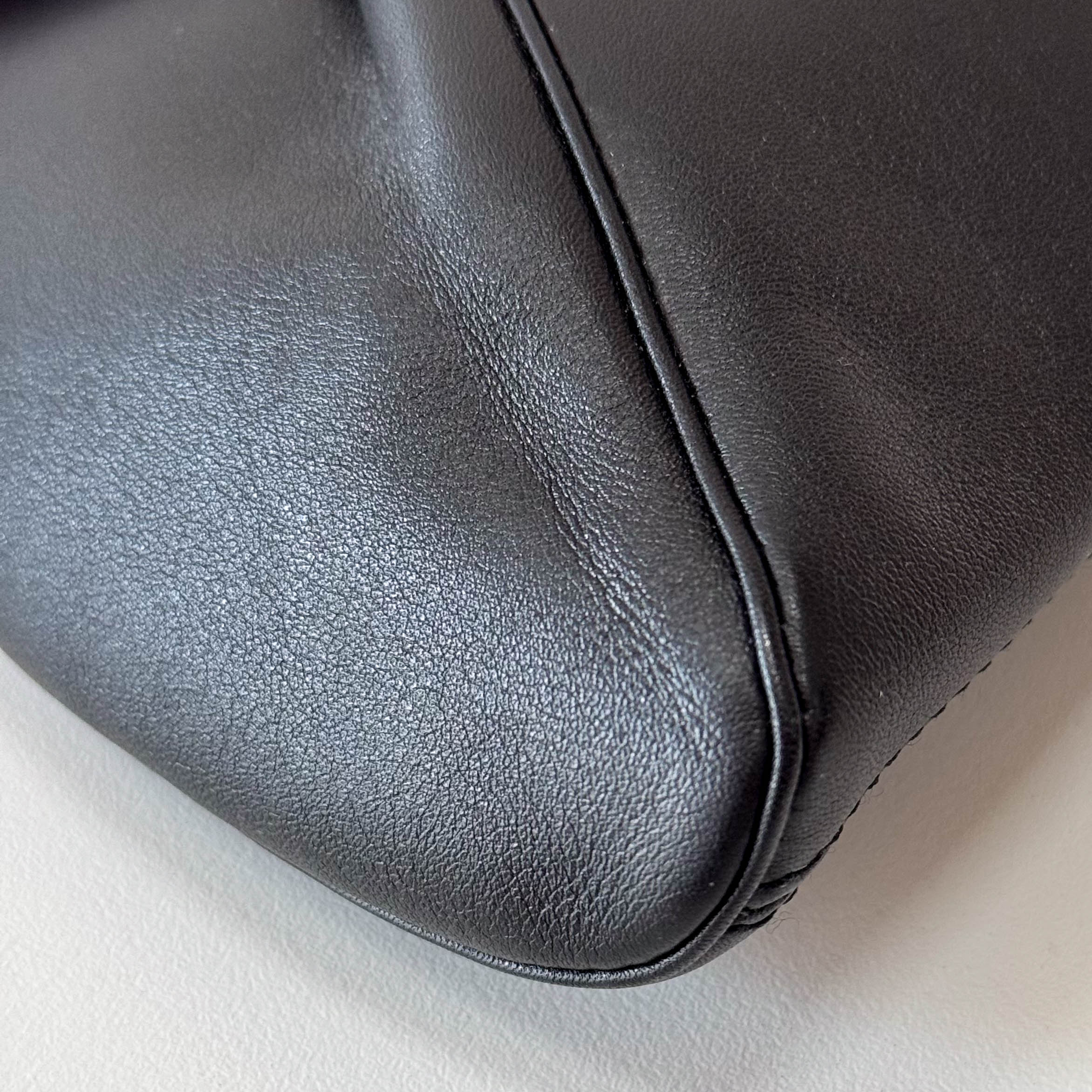 Panthère Black Calfskin Leather Clutch Bag