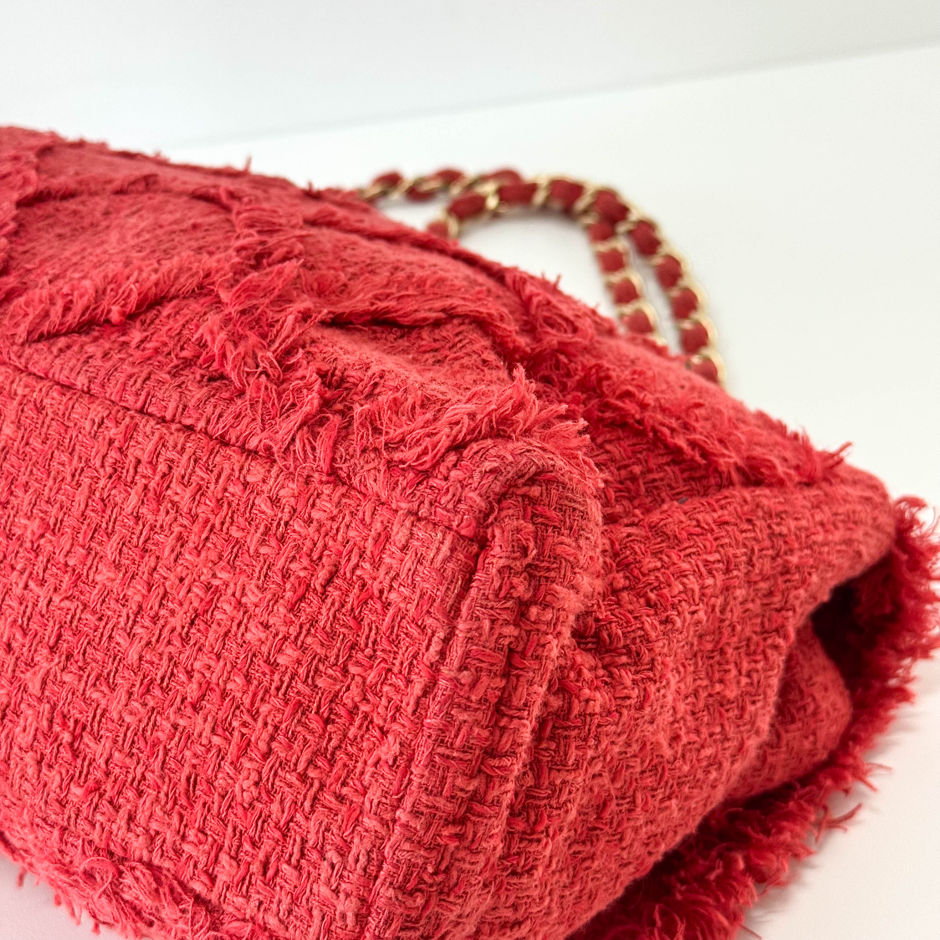 2009 Large Crochet Flap Red Shoulder Bag