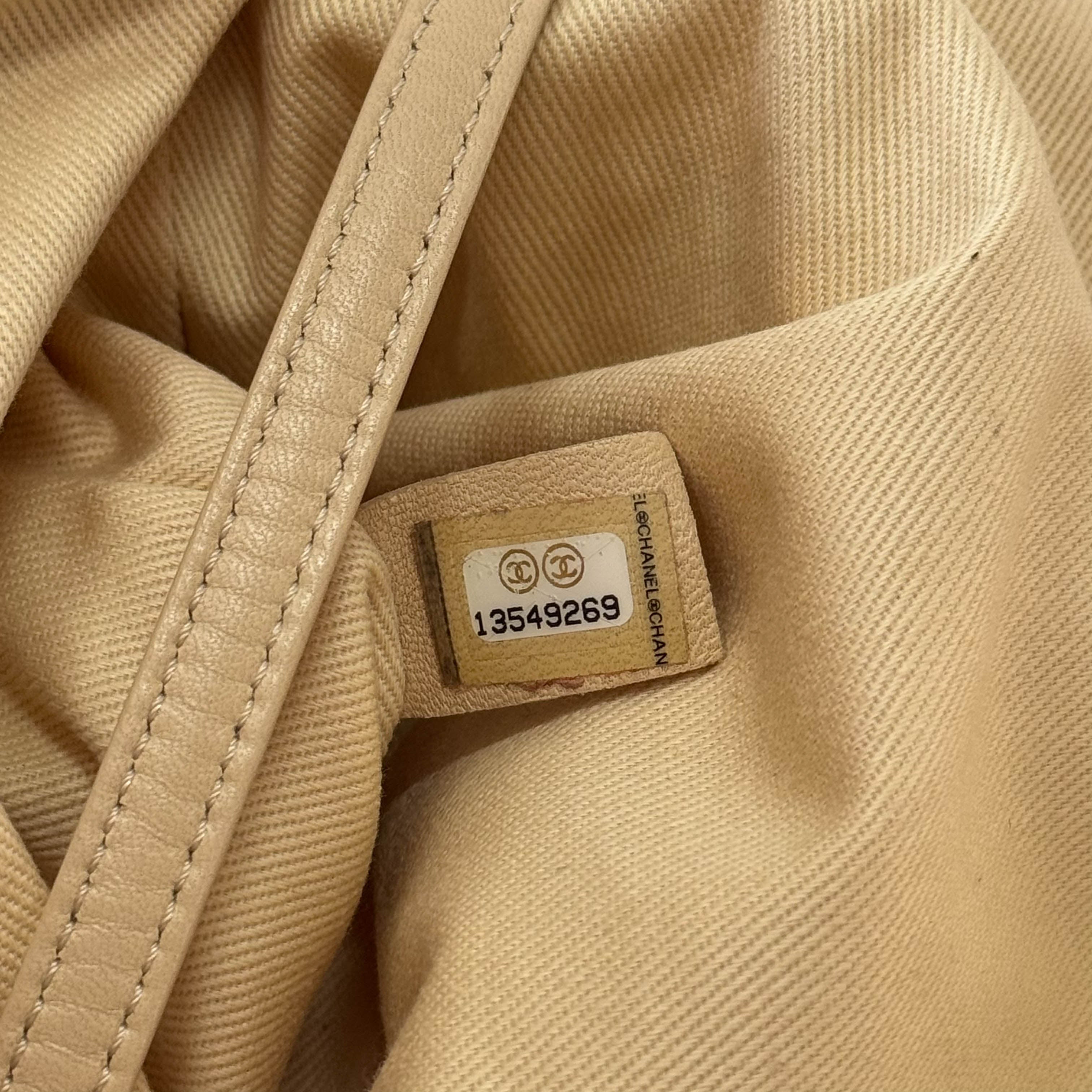 2009 Large Crochet Flap Red Shoulder Bag