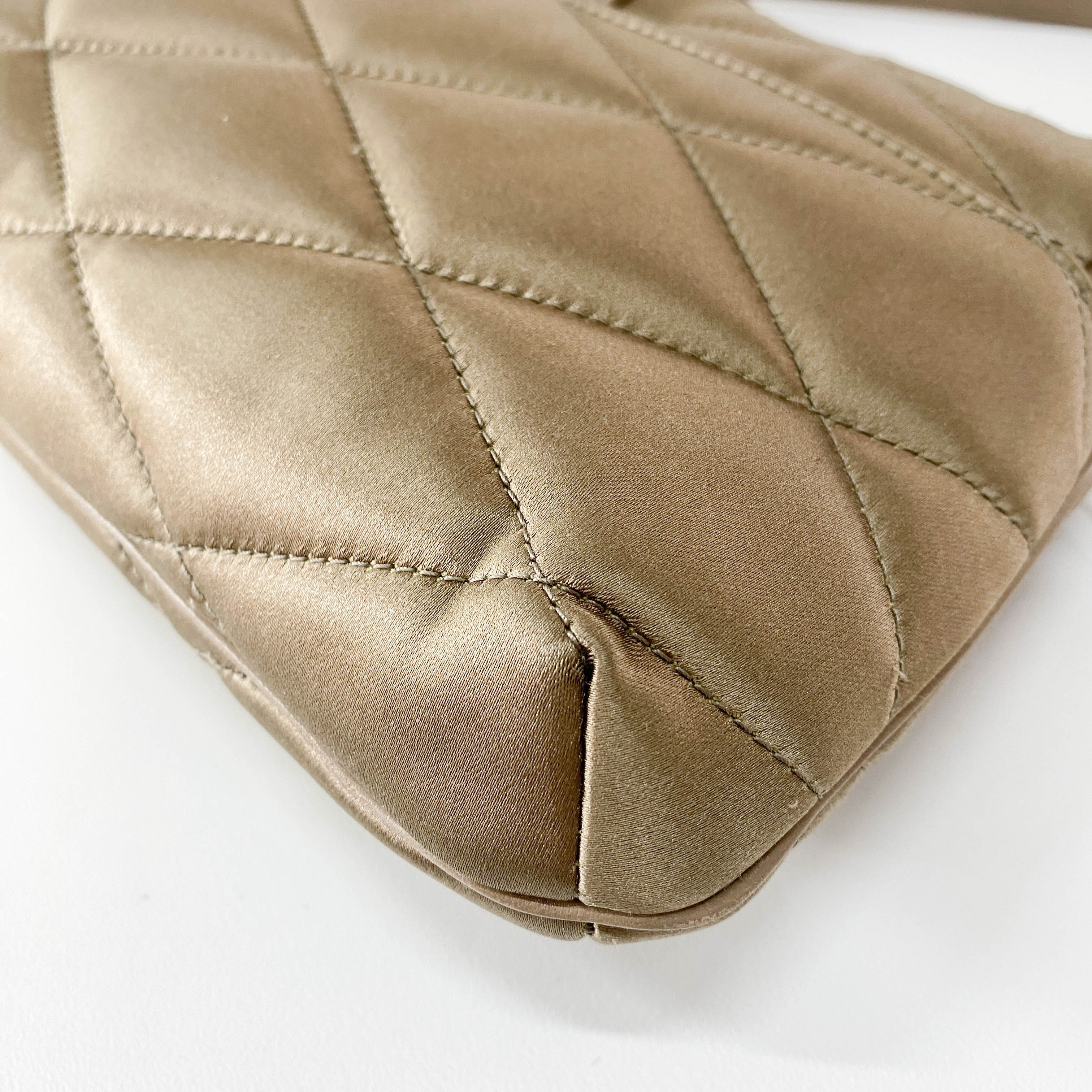 LE 5 À 7 Puffer Gold Satin Shoulder Bag