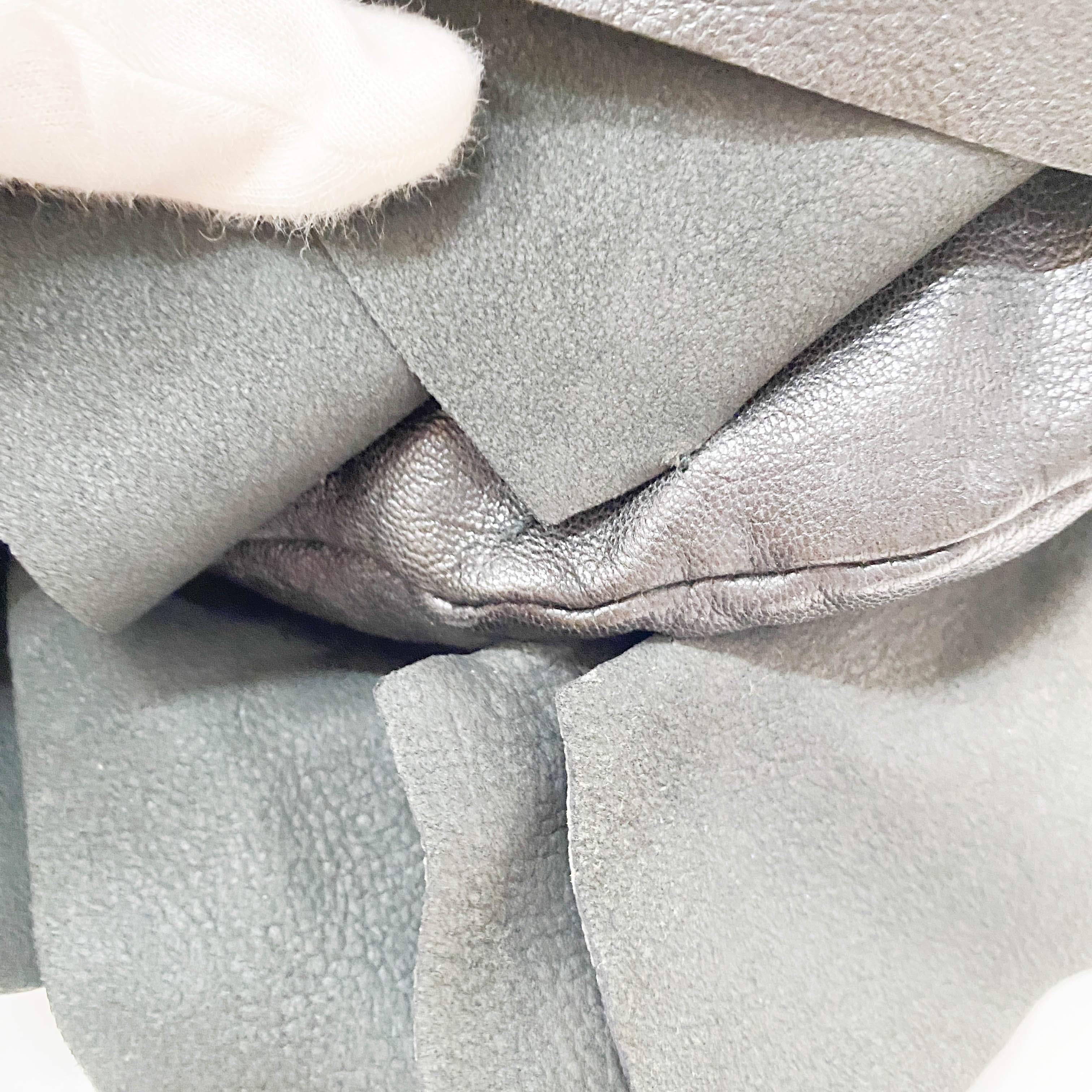 Saint Tropez Black Leather Shoulder Bag